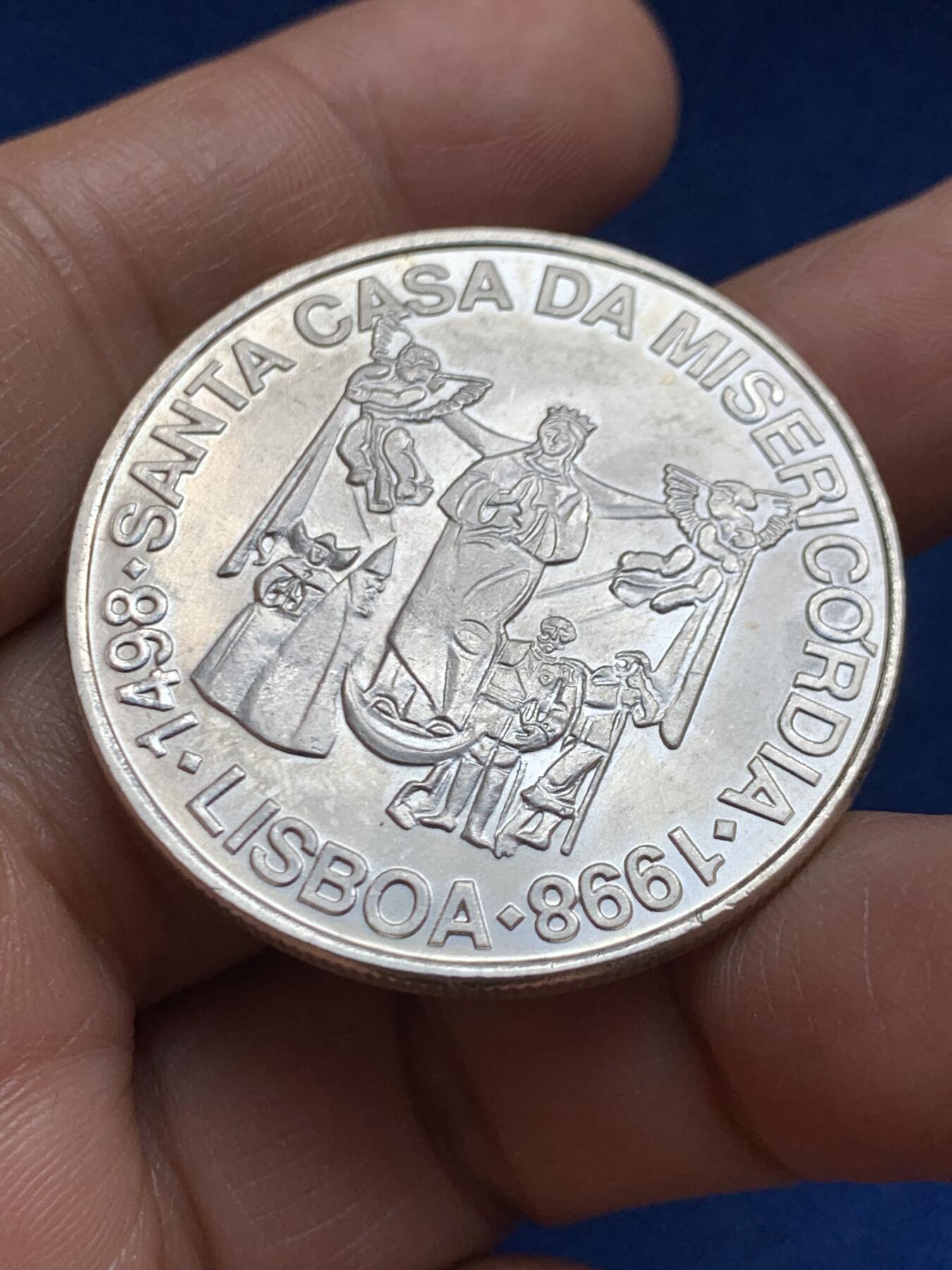 《竞宝斋》第469场 周日，周一 2场连拍 （全场包邮）欢迎送拍 葡萄牙1998年仁慈教会500周年1000埃斯库多纪念银币 500银 26.95克