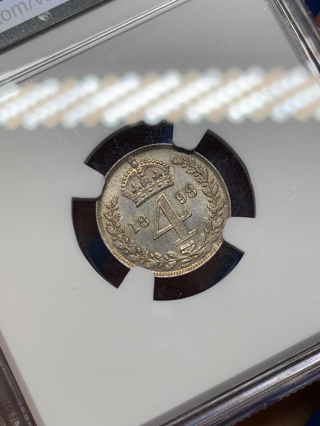 《竞宝斋》第469场 周日，周一 2场连拍 （全场包邮）欢迎送拍 NGC UNCD 英国1898年披纱版维多利亚4便士濯足节银币，细节靓丽，925银，1.89克，发行量仅9147枚