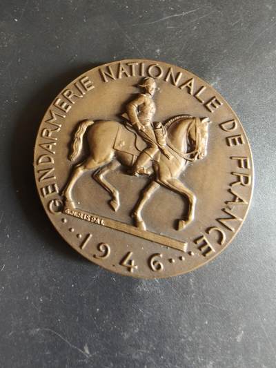 老王徽章第186期 - 法国国家宪兵队大铜章    直径50mm    重量60g