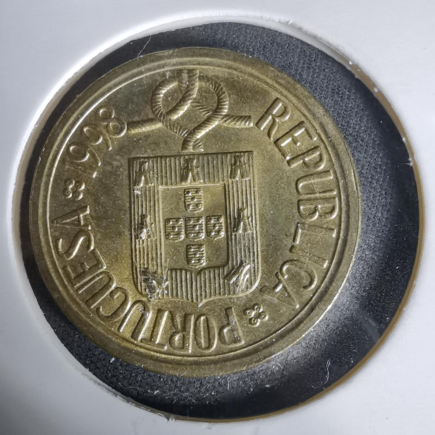 沼泽如烟--第1017场 葡萄牙1998年10埃斯库多