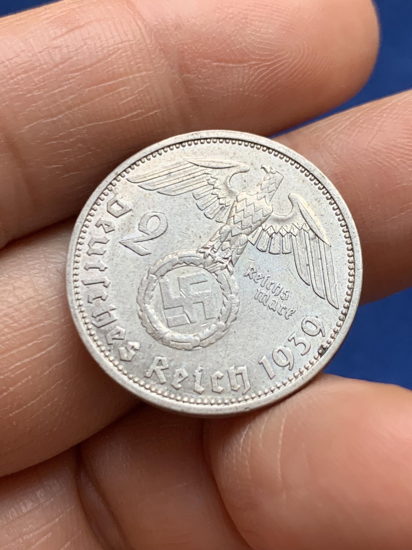 《竞宝斋》第469场 周日，周一 2场连拍 （全场包邮）欢迎送拍 德国1939年兴登堡2马克银币