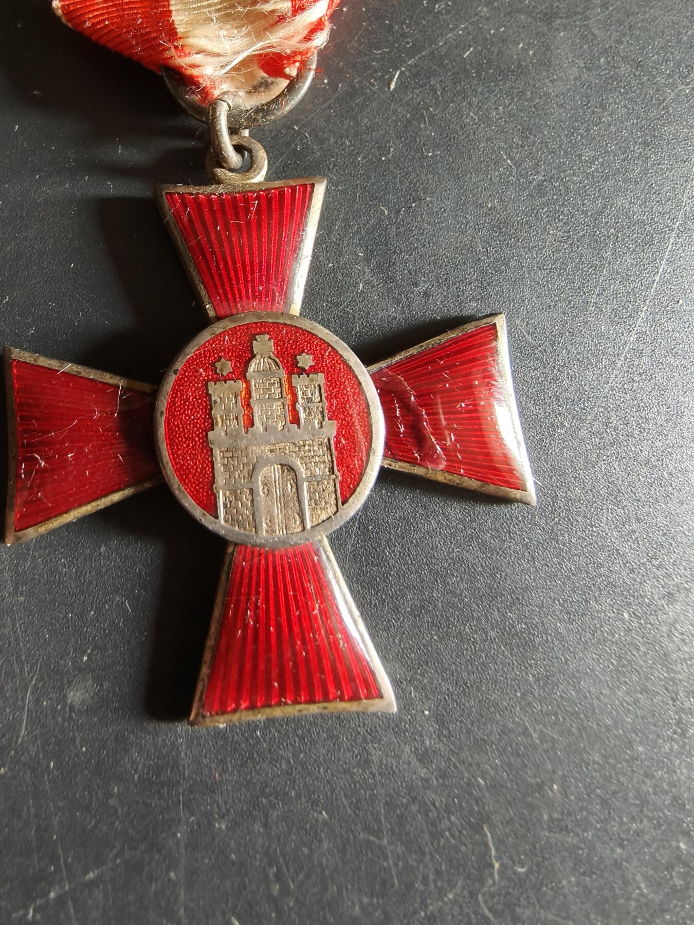 老王徽章第186期 德国一战汉堡市战功十字勋章