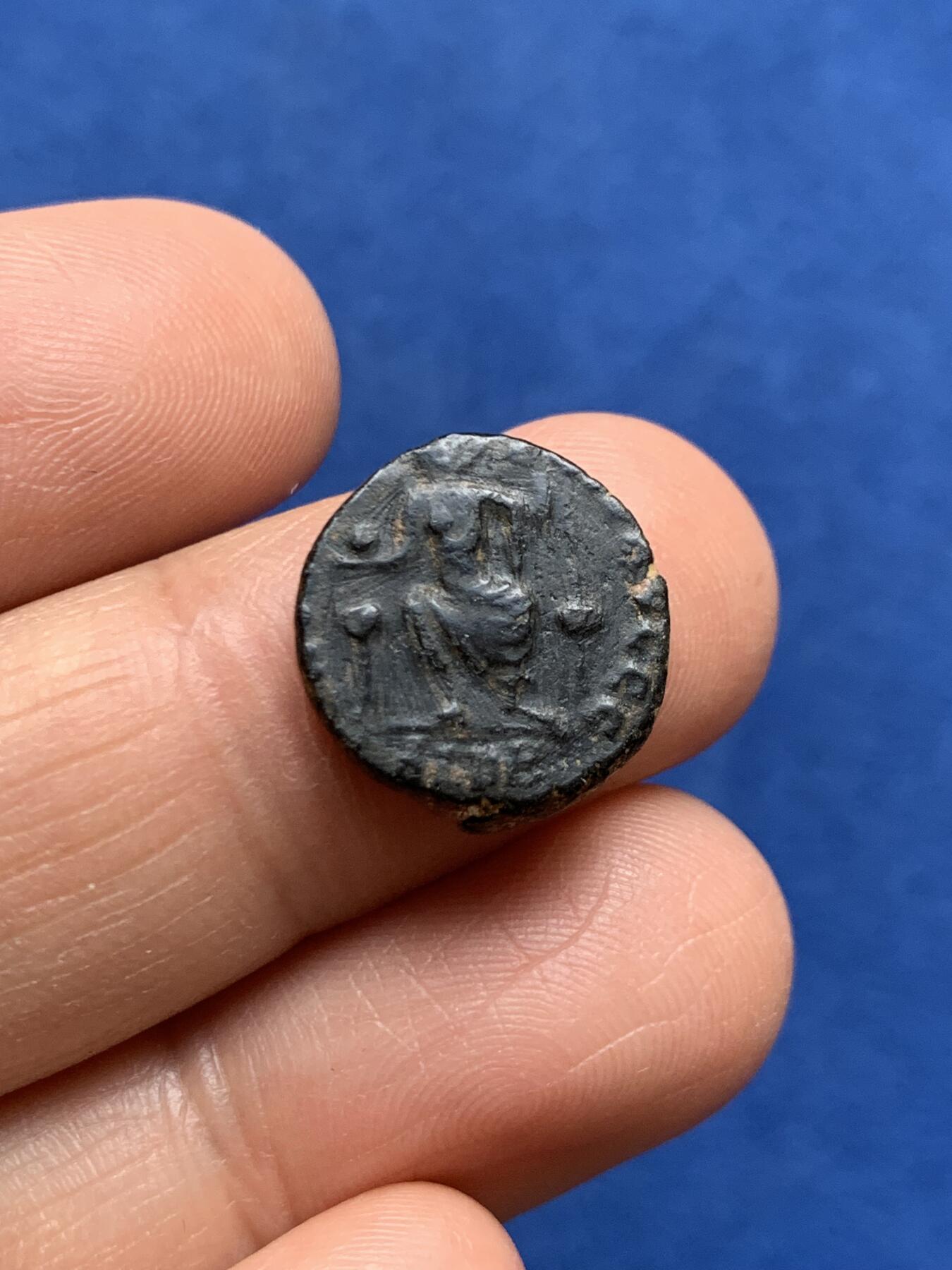 《竞宝斋》第469场 周日，周一 2场连拍 （全场包邮）欢迎送拍 古罗马铜币 2.75克