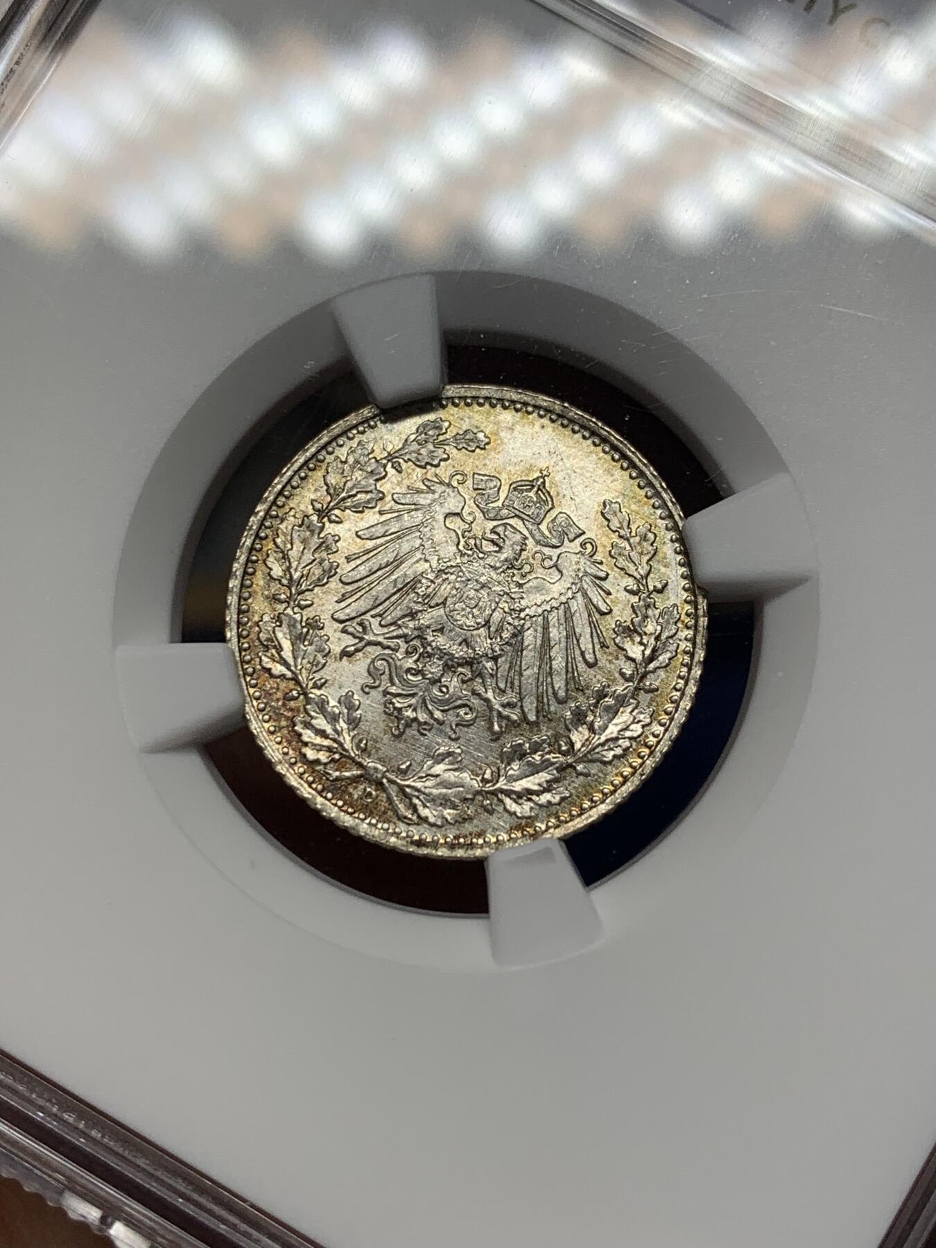 《竞宝斋》第469场 周日，周一 2场连拍 （全场包邮）欢迎送拍 NGC MS66 德国1918年1/2马克银币，五彩包浆，状态极佳，高分藏品