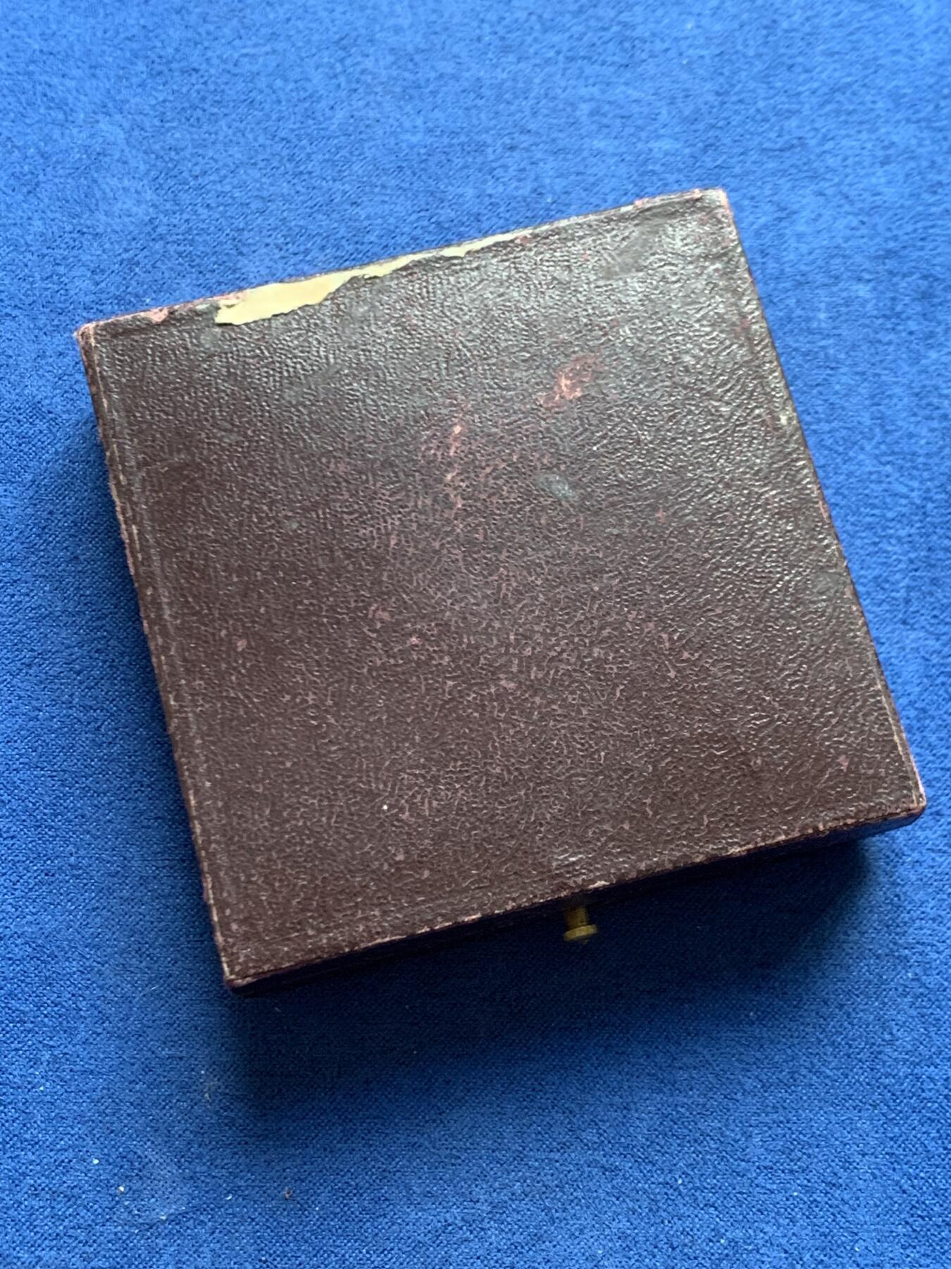 《竞宝斋》第469场 周日，周一 2场连拍 （全场包邮）欢迎送拍 法国农业女神铜章 61.5克 49.7mm 丰饶角铜标 带盒