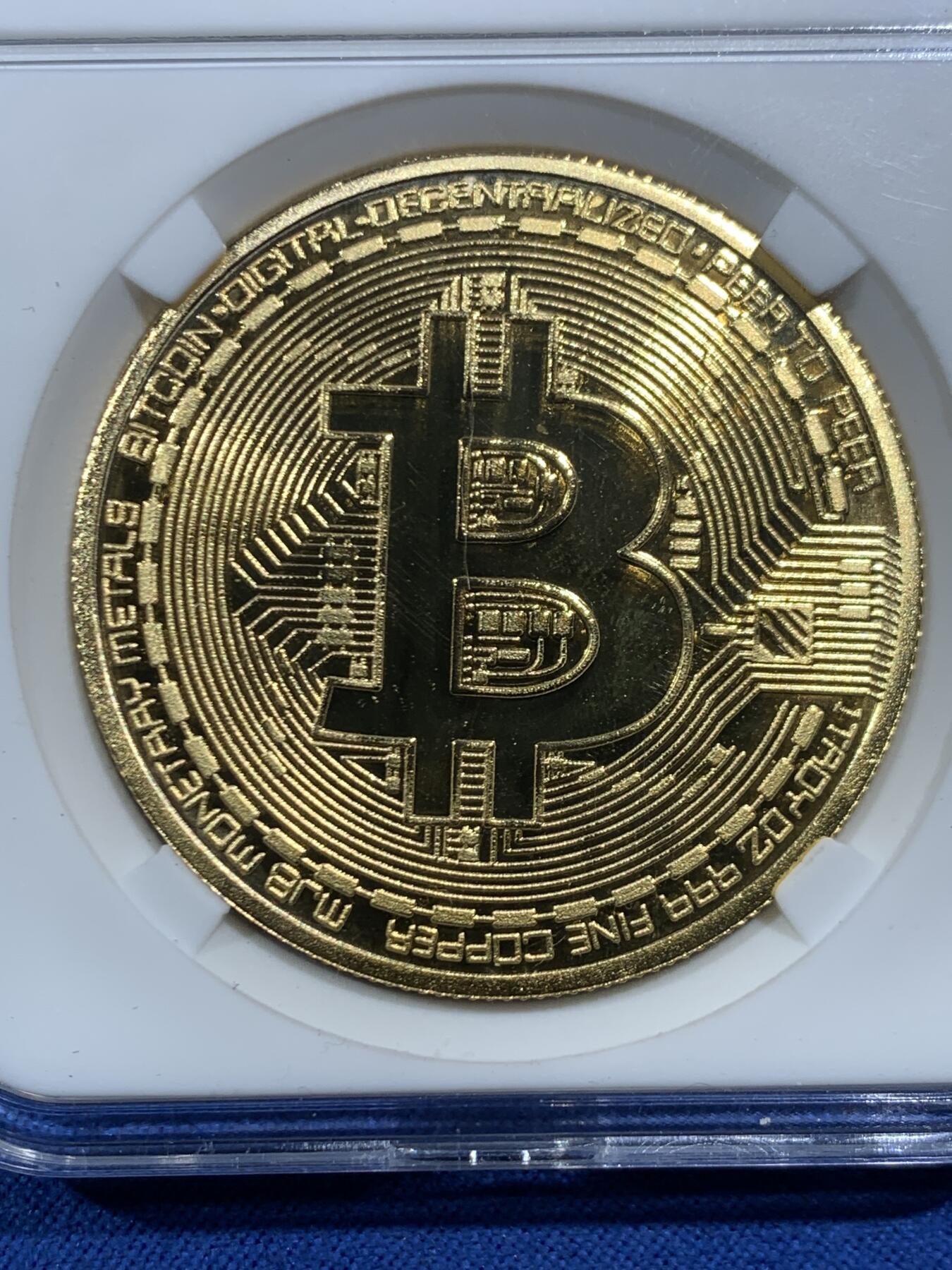 《竞宝斋》第469场 周日，周一 2场连拍 （全场包邮）欢迎送拍 比特币 镀金纪念章 14.5克 40mm