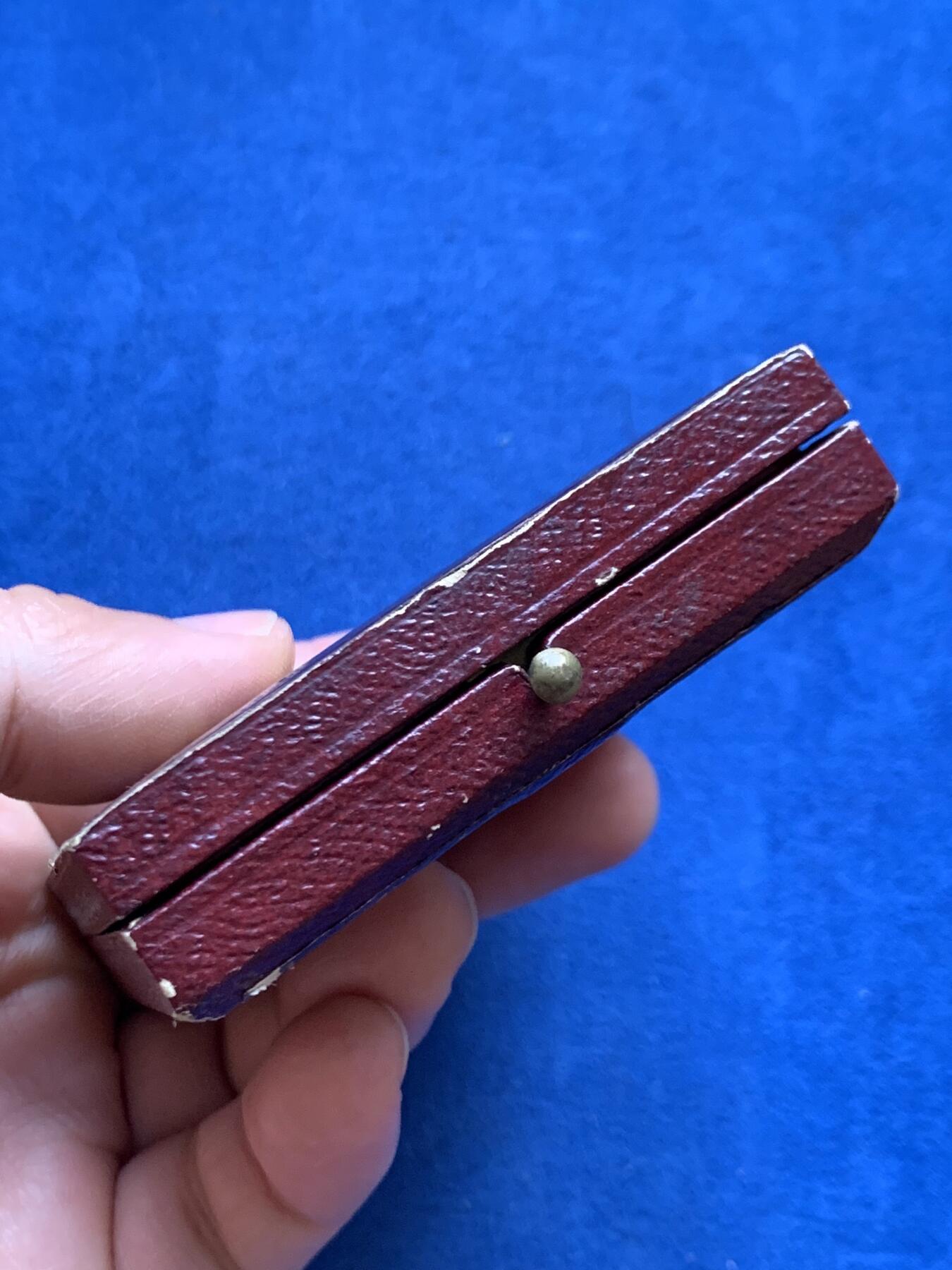 《竞宝斋》第469场 周日，周一 2场连拍 （全场包邮）欢迎送拍 1891年法国里昂射击节银章 48.9克 44.5mm 丰饶角银标 带盒