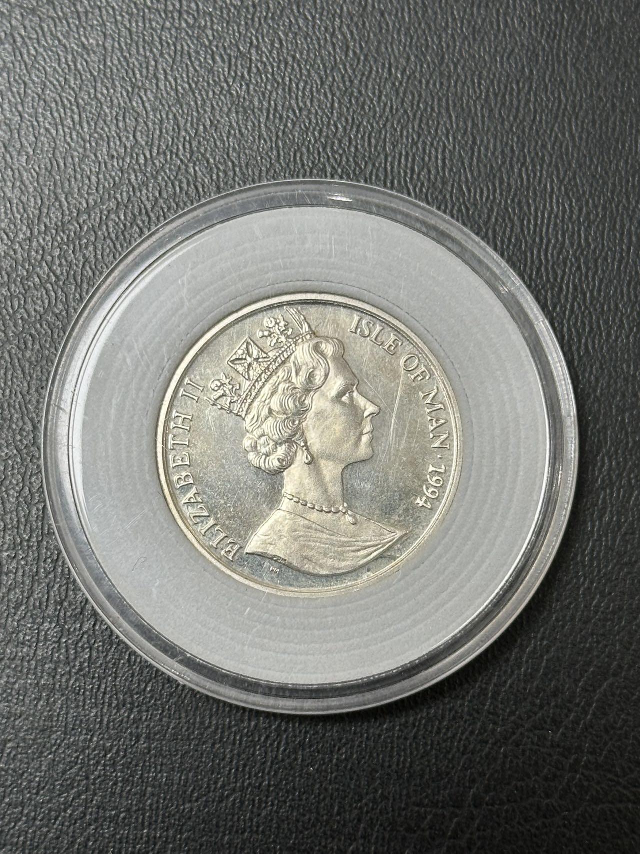 丙午马年三月第二场 精品更新 马恩岛1994年15 ecus精致纪念币银币 10克925高银！此枚为少见马恩岛高含银量品种！猫猫很可爱。近期银价震荡，值得投资！藏家出品带小圆盒