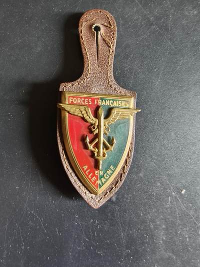 老王徽章第186期 - 法国驻德法军证章