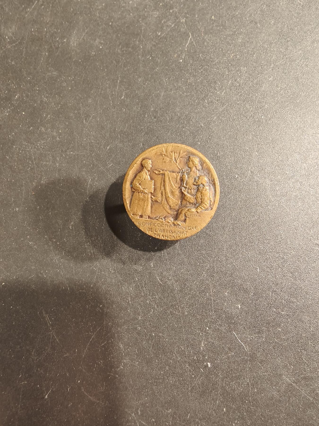 老王徽章第186期 法国手工艺联合会证章