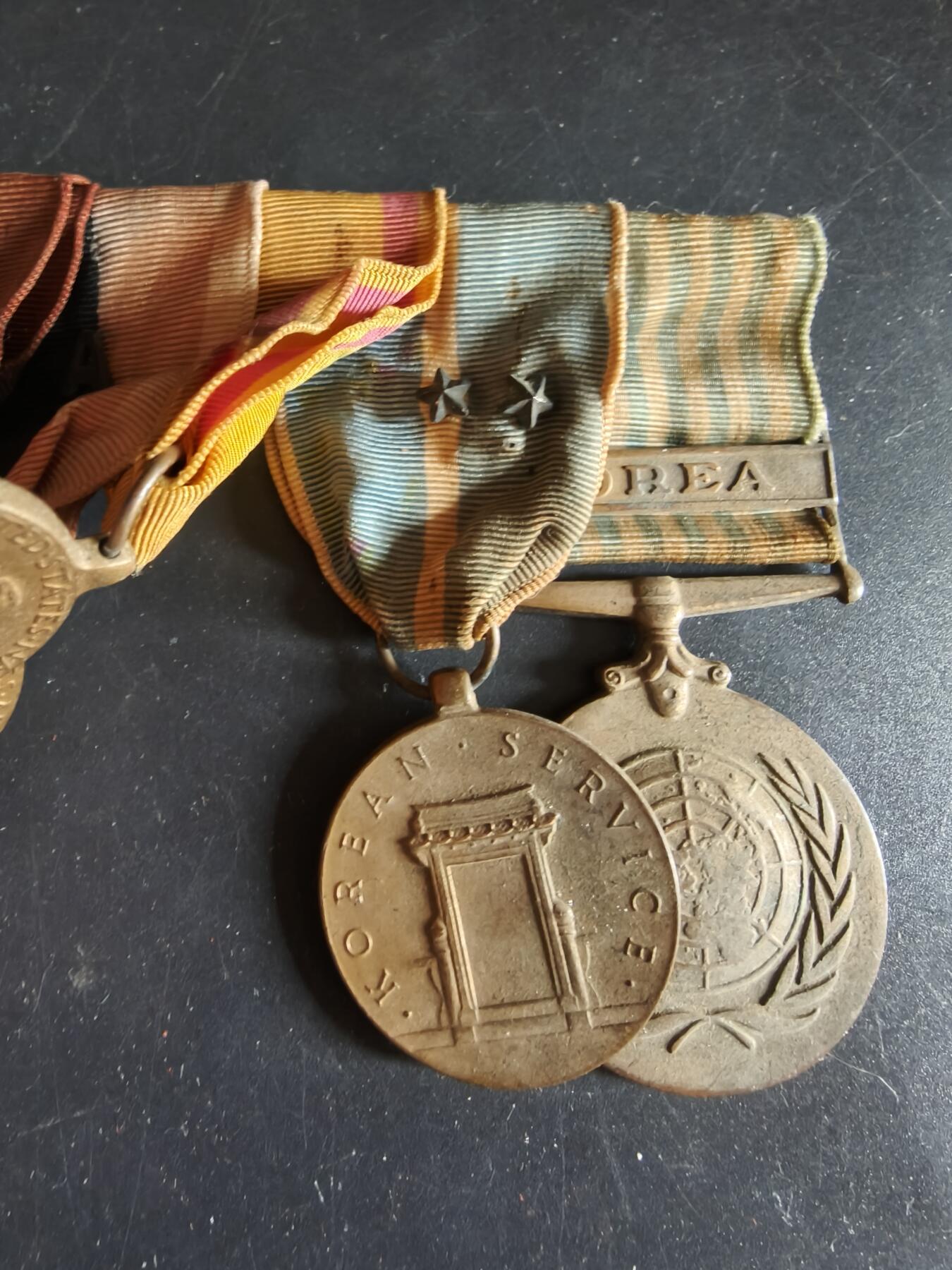 老王徽章第186期 美国海军二战韩战早期手缝5联排奖章     带韩战服役(2星)、联合国韩战、海军品德优良(3星)、二战海军占领军服役、海军版中国服役