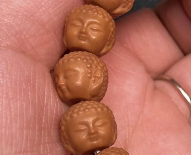 精雕猴头宝宝佛