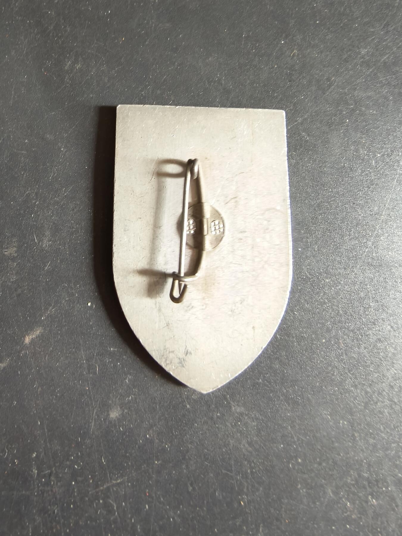 老王徽章第186期