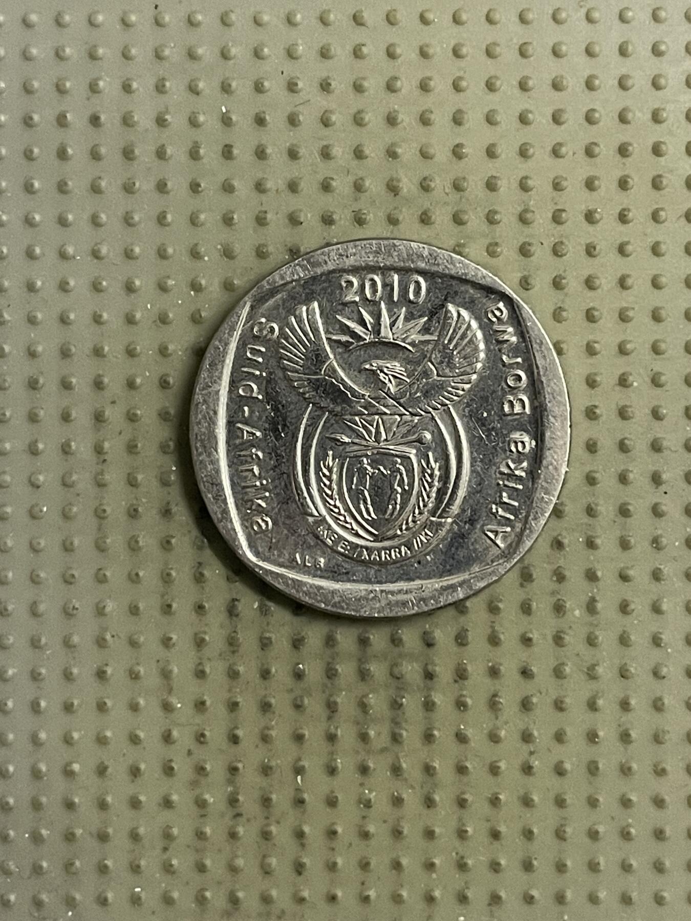 2026年第32场各国散币拍卖（总第182场） 南非2010年2兰特