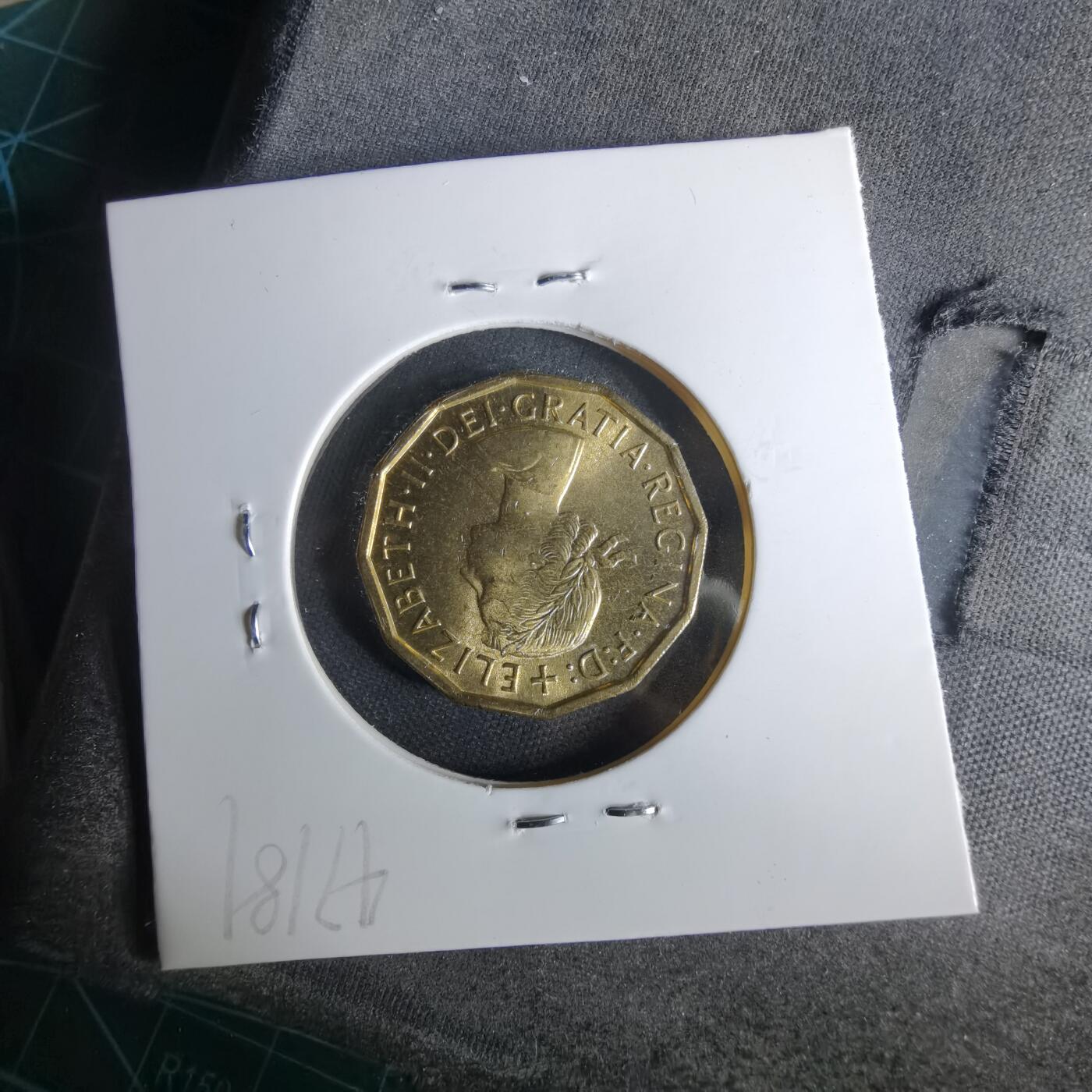 沼泽如烟--第1017场 英国1965年3便士