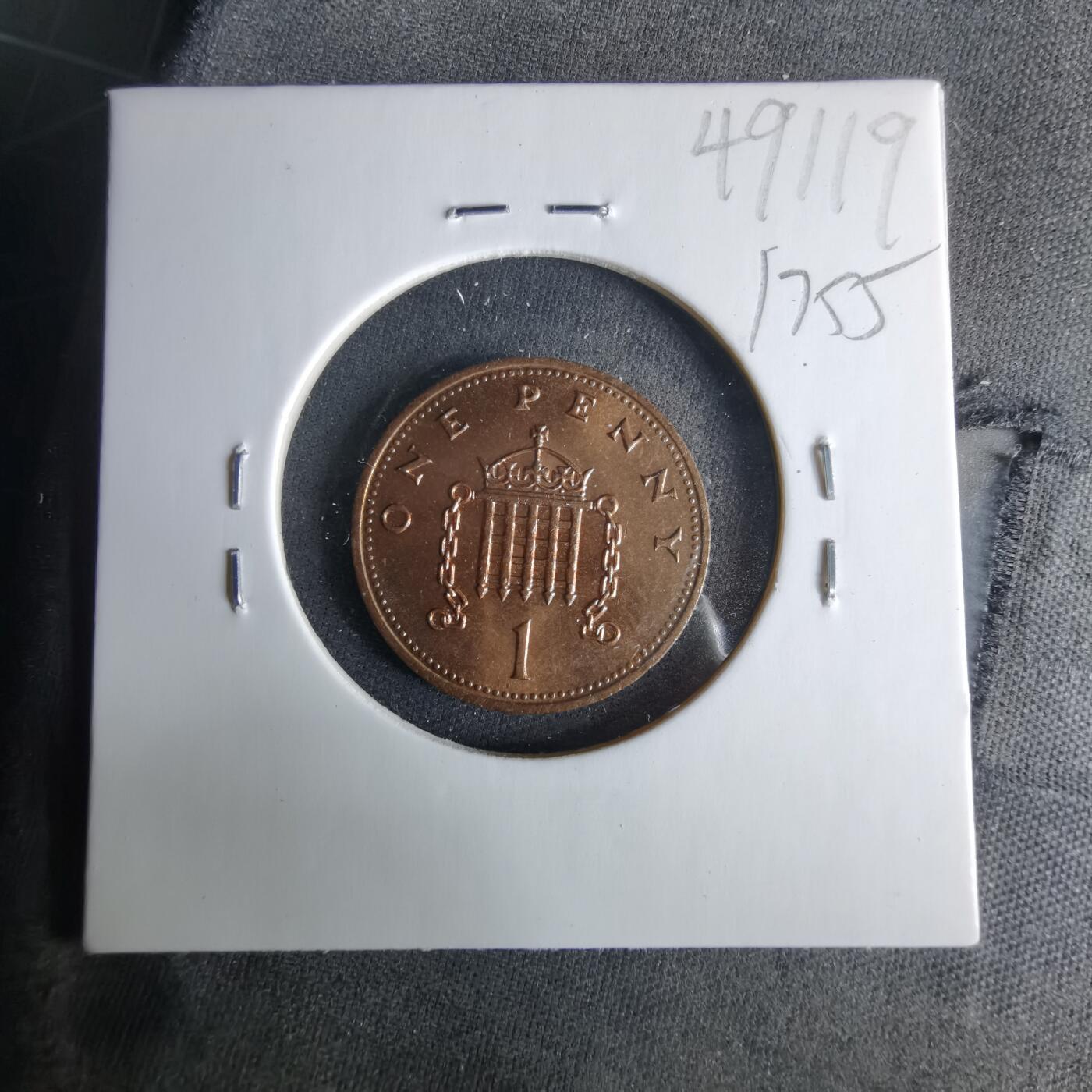 沼泽如烟--第1017场 英国1988年1便士