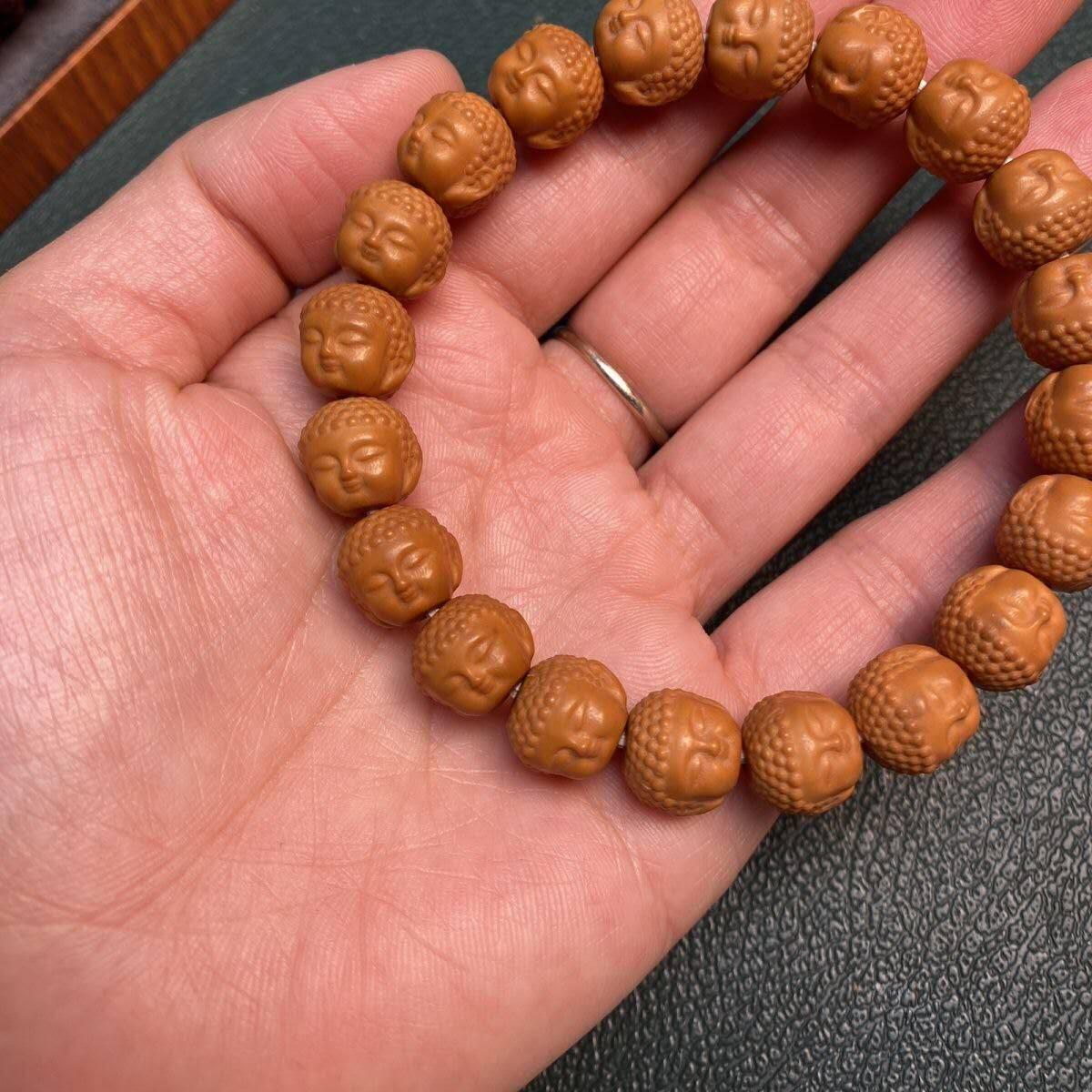 精雕猴头宝宝佛