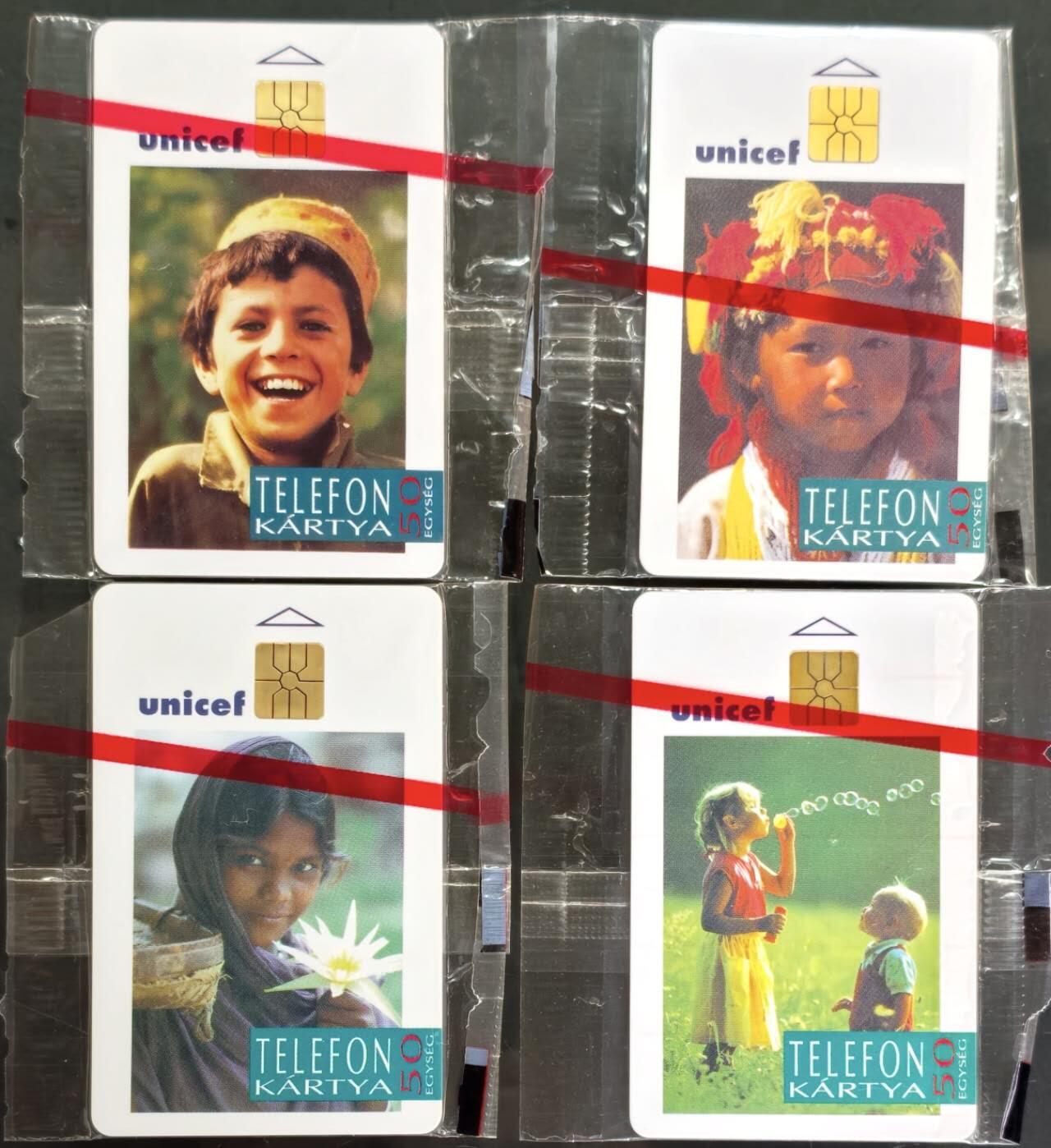 公藏第62期裸卡拍卖 匈牙利电信IC卡（快乐童年）4全原封套，芯片光亮，有一张原封套缺个小角。