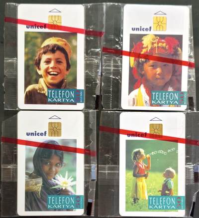 公藏第62期裸卡拍卖 - 匈牙利电信IC卡（快乐童年）4全原封套，芯片光亮，有一张原封套缺个小角。
