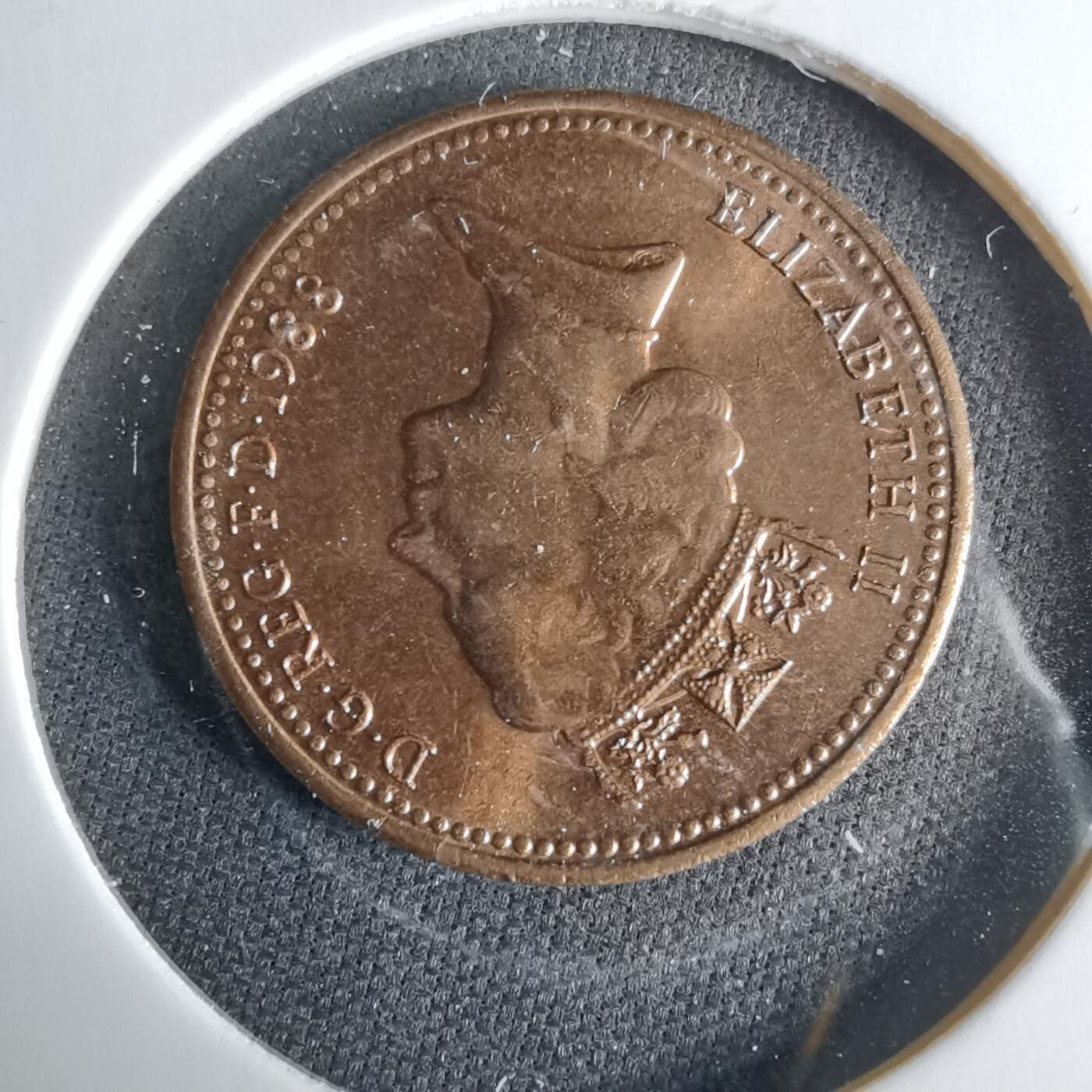 沼泽如烟--第1017场 英国1988年1便士