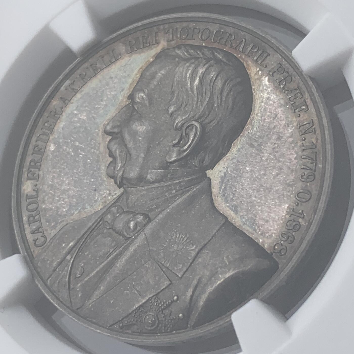 掌中浮雕-藏着的欧洲第054场 NGC MS62 : 1890年瑞典（瑞典医生卡尔·弗雷德里克·阿克雷尔）医学银章，31mm；L. Ahlborn雕刻；