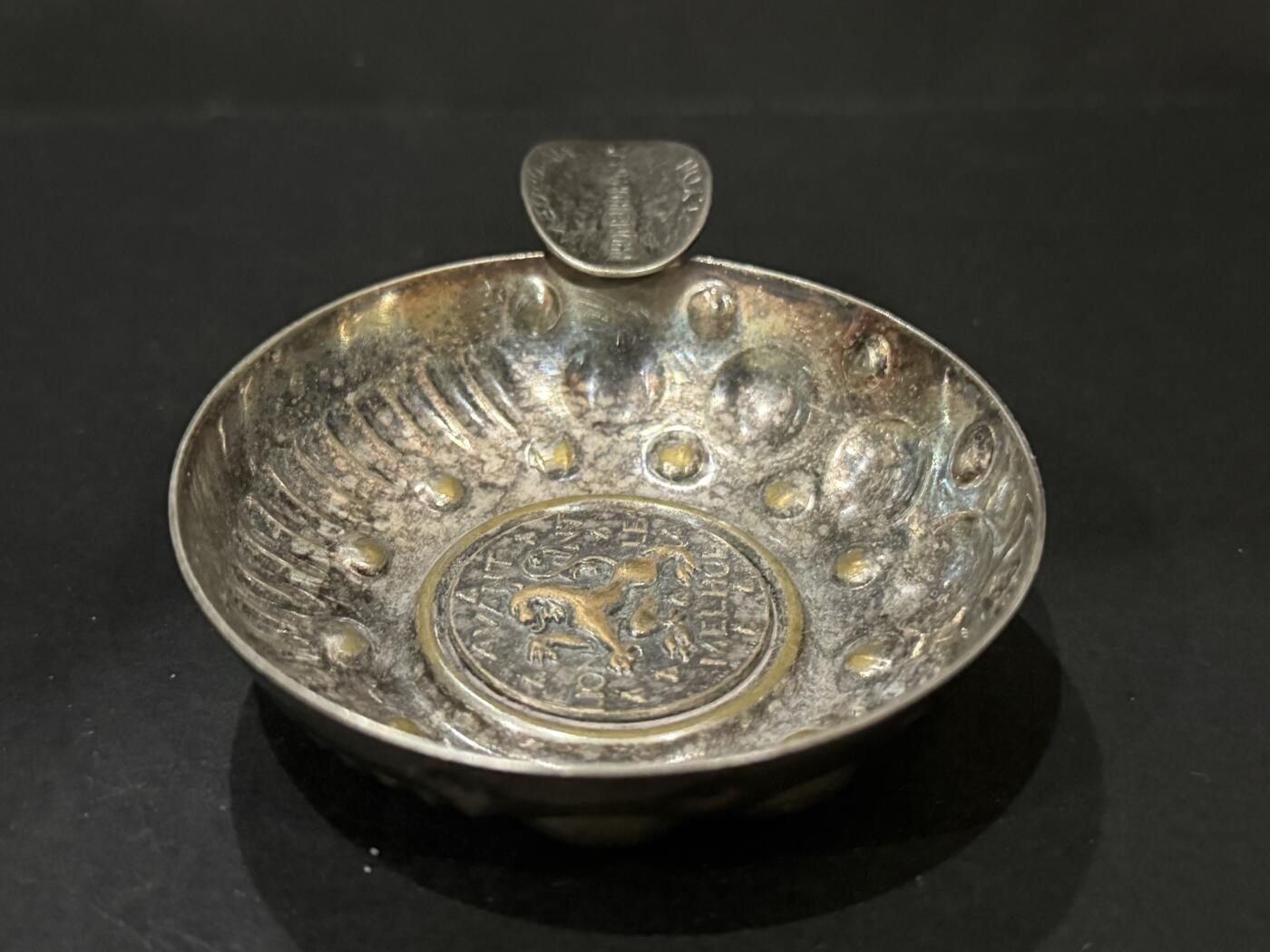 海外回流精品专场 法国回流老镀银烟缸（长：9.6cm，重：69.3g）