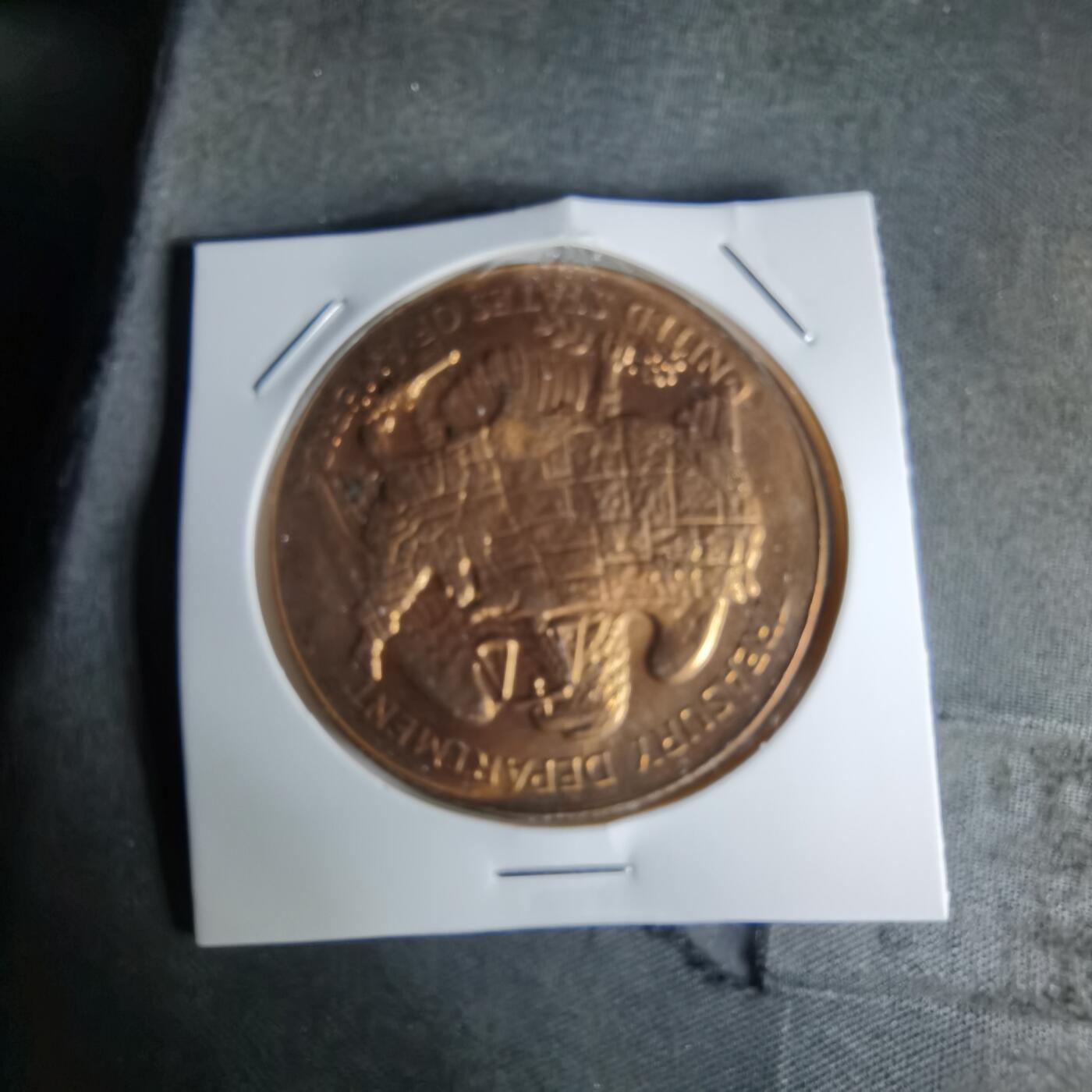 沼泽如烟--第1018场 美国纪念章