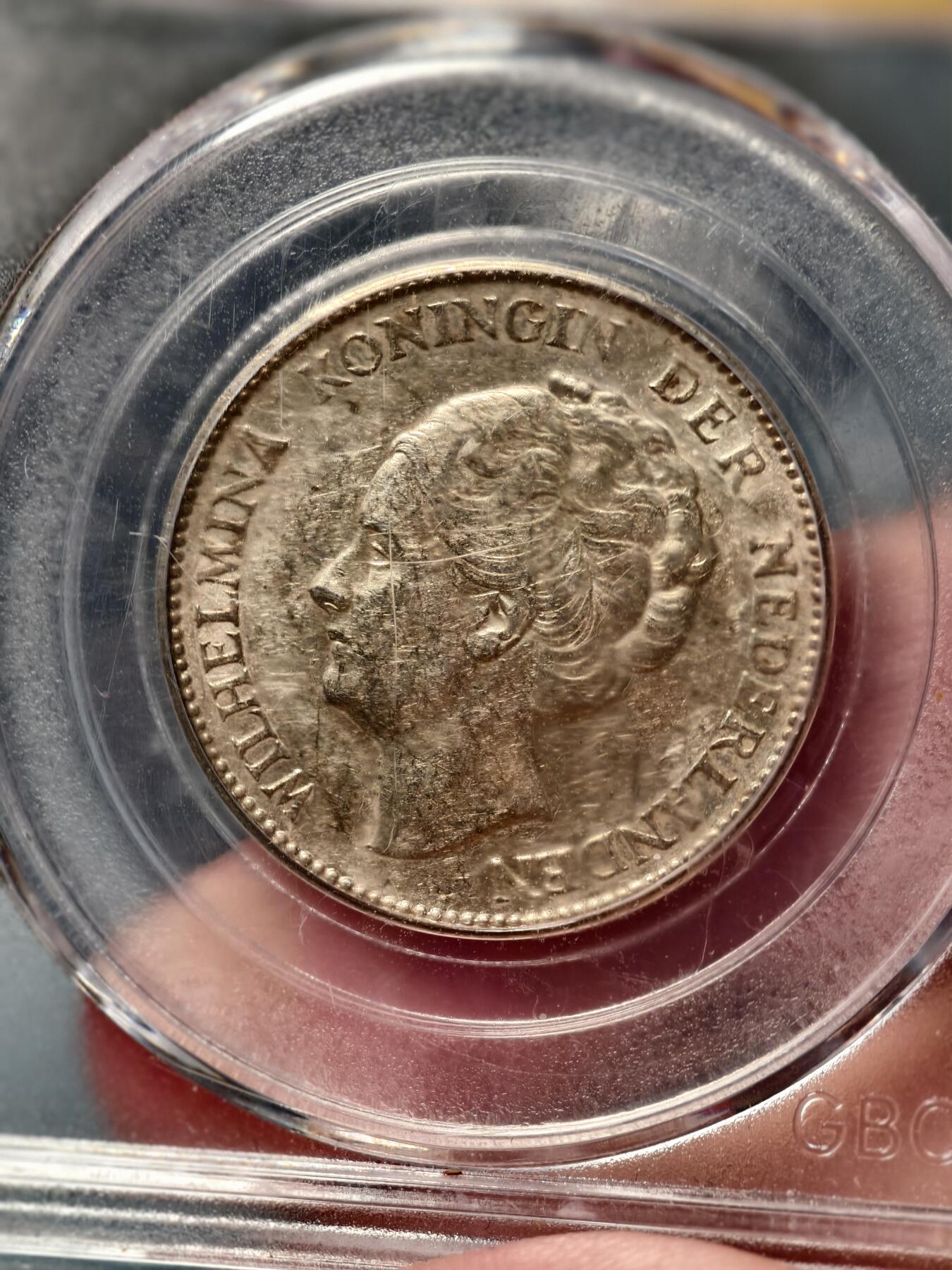 抚柳草堂-第十五期章牌钱币  奖章勋章限时免佣 满百包邮 放漏专场 1930荷兰王国1GULDEN银币 威廉敏娜女王 公博au58细节漂亮压力足