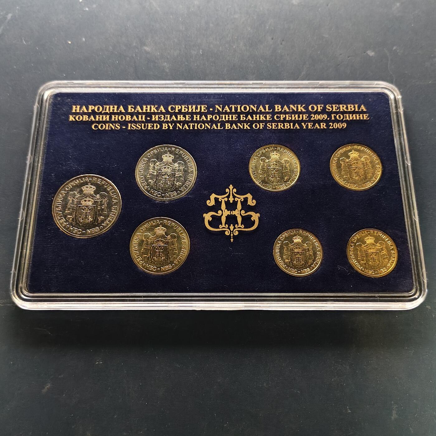 【全场包邮】纯粹捡漏拍511场 塞尔维亚2009年1版盾徽换材质并行年官方封装套币-原盒-含20第纳尔物理学家米卢廷·米兰科维奇诞生130周年纪念币