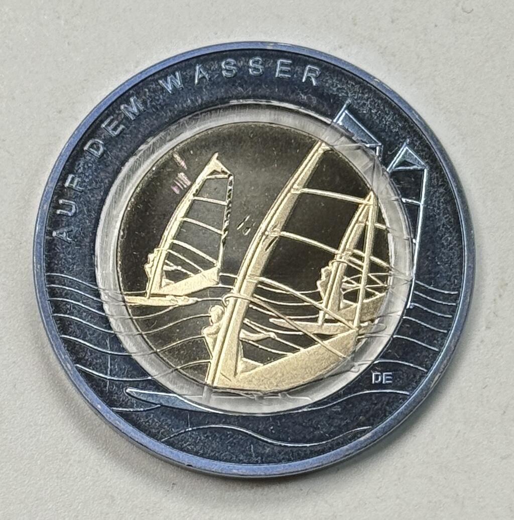 S&S Numismatic世界钱币-拍卖 第122期  德国2021年 空气移动-在水上 10欧元聚合物+蓝色镀铌镶嵌纪念币 G版