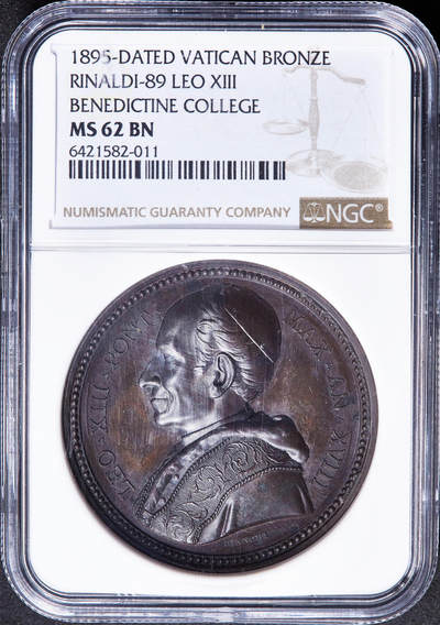 【俄甄集藏】2026年(049)03-18星期三 晚 19:30 全场包邮 - 梵蒂冈教皇国1895年利奥十三世头像纪念本笃会神学院阿文丁山安瑟伦学院成立十周年大铜章，NGC MS62，高浮雕，巧克力包浆