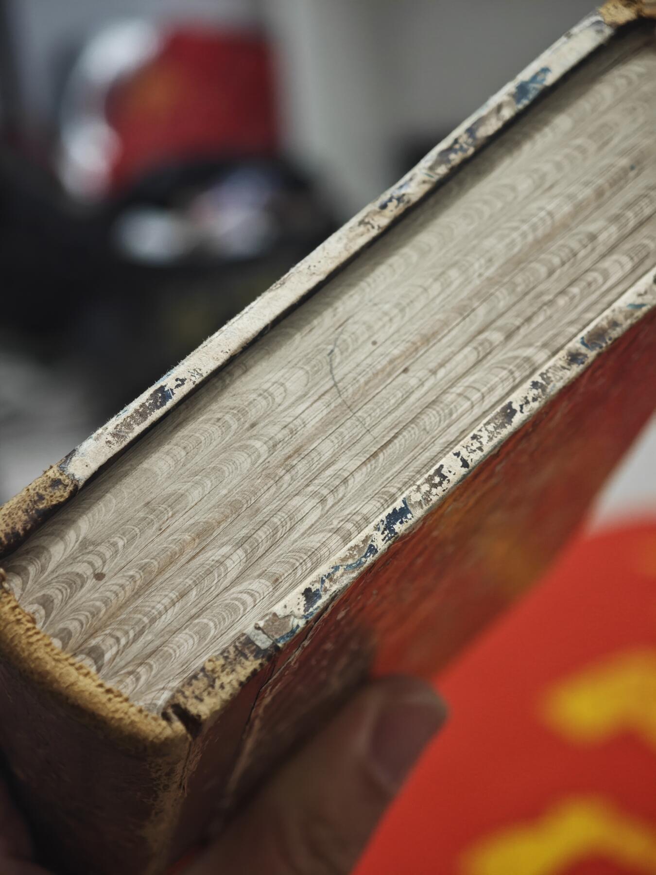 橙子收藏第五期 弗里德里希·戈特利布·克洛普施托克《全集1.2》（1854年版   收藏家签名版  这是一套19世纪德国经典文学珍本，为德国启蒙运动时期伟大诗人弗里德里希·戈特利布·克洛普施托克（Friedrich Gottlieb Klopstock，1724–1803，1854年由莱比锡出版社出版，是研究德国文学与宗教史诗传统的珍贵实物。