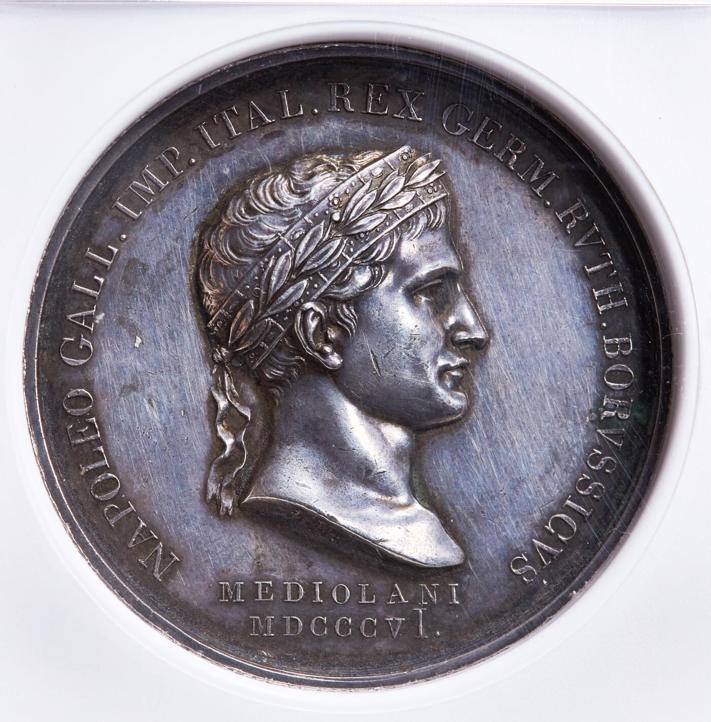 【俄甄集藏】2026年(049)03-18星期三 晚 19:30 全场包邮 法国1806年拿破仑帝国纪念耶拿战役大银章，NGC UNCD，高浮雕，原味老包浆，经典品种