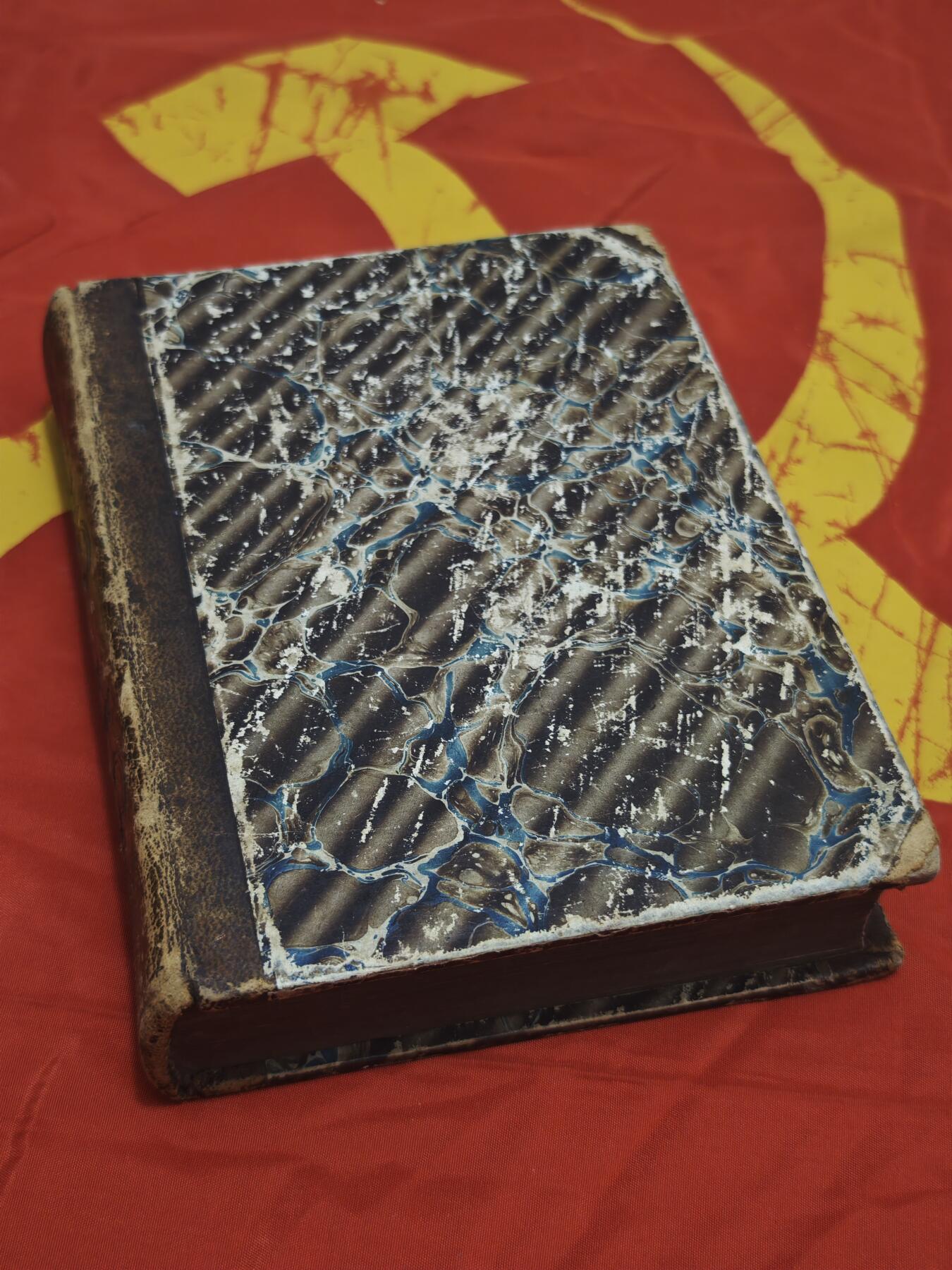 橙子收藏第五期 弗里德里希·戈特利布·克洛普施托克《全集1.2》（1854年版   收藏家签名版  这是一套19世纪德国经典文学珍本，为德国启蒙运动时期伟大诗人弗里德里希·戈特利布·克洛普施托克（Friedrich Gottlieb Klopstock，1724–1803，1854年由莱比锡出版社出版，是研究德国文学与宗教史诗传统的珍贵实物。