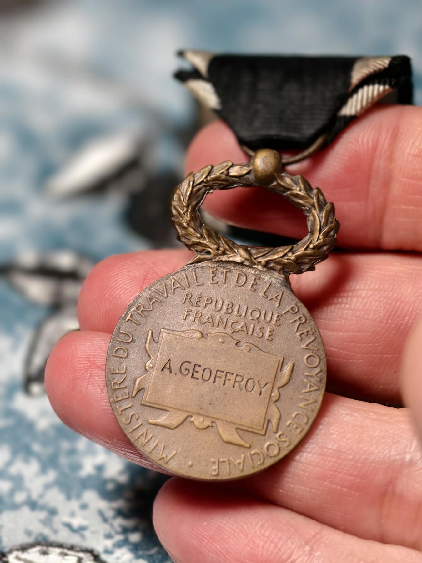 抚柳草堂-第十五期章牌钱币  奖章勋章限时免佣 满百包邮 放漏专场