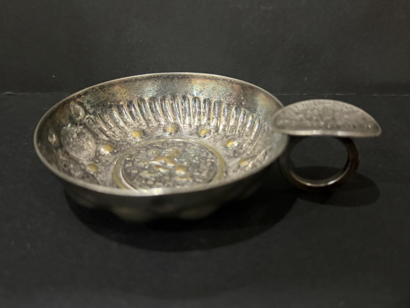 海外回流精品专场 法国回流老镀银烟缸（长：9.6cm，重：69.3g）