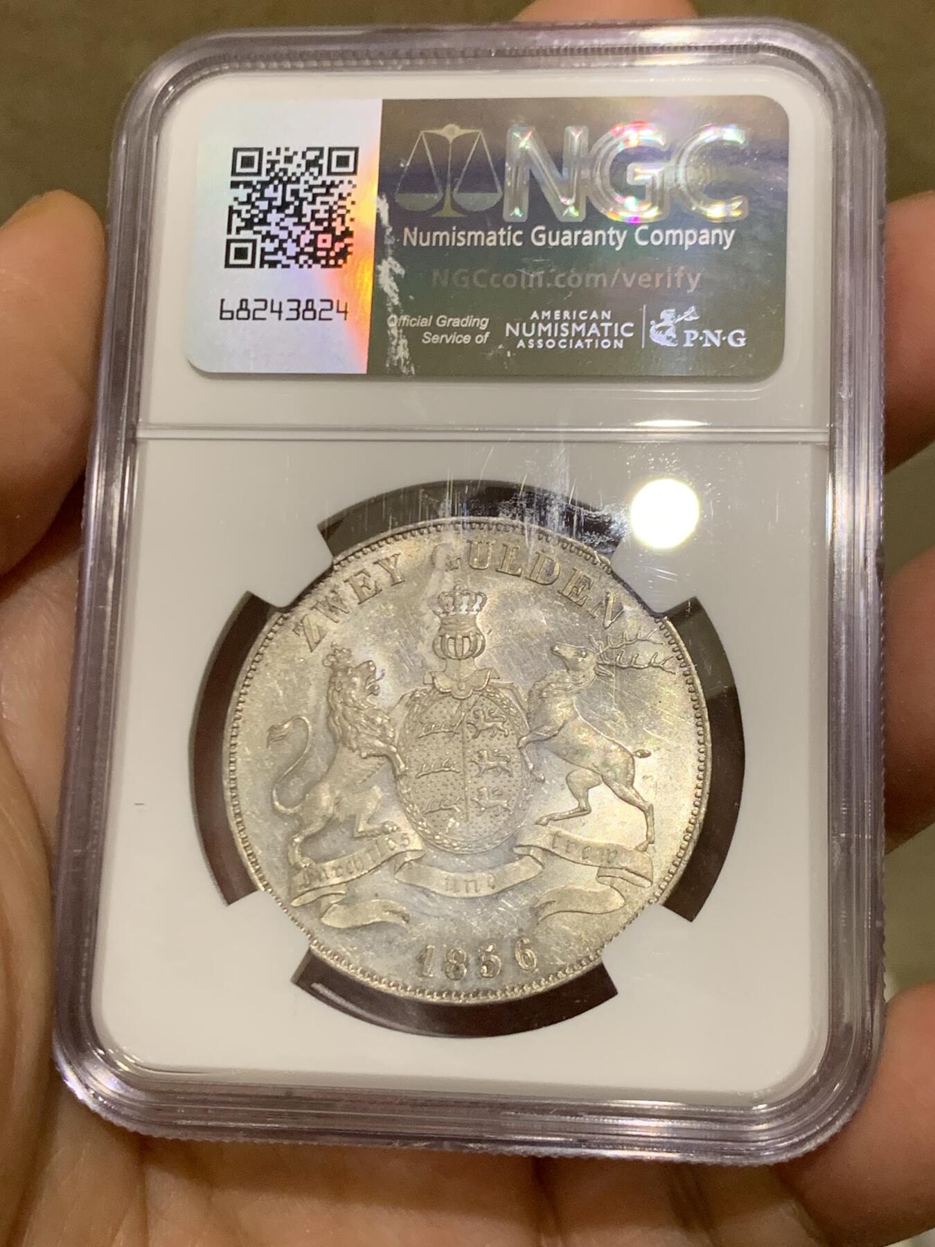 《竞宝斋》第469场 周日，周一 2场连拍 （全场包邮）欢迎送拍 唯一冠军分 NGC MS62 德国 1856年符腾堡 狮鹿盾徽2盾银币 转光明显 低评了 CNG买的裸币成本6500，值得入藏