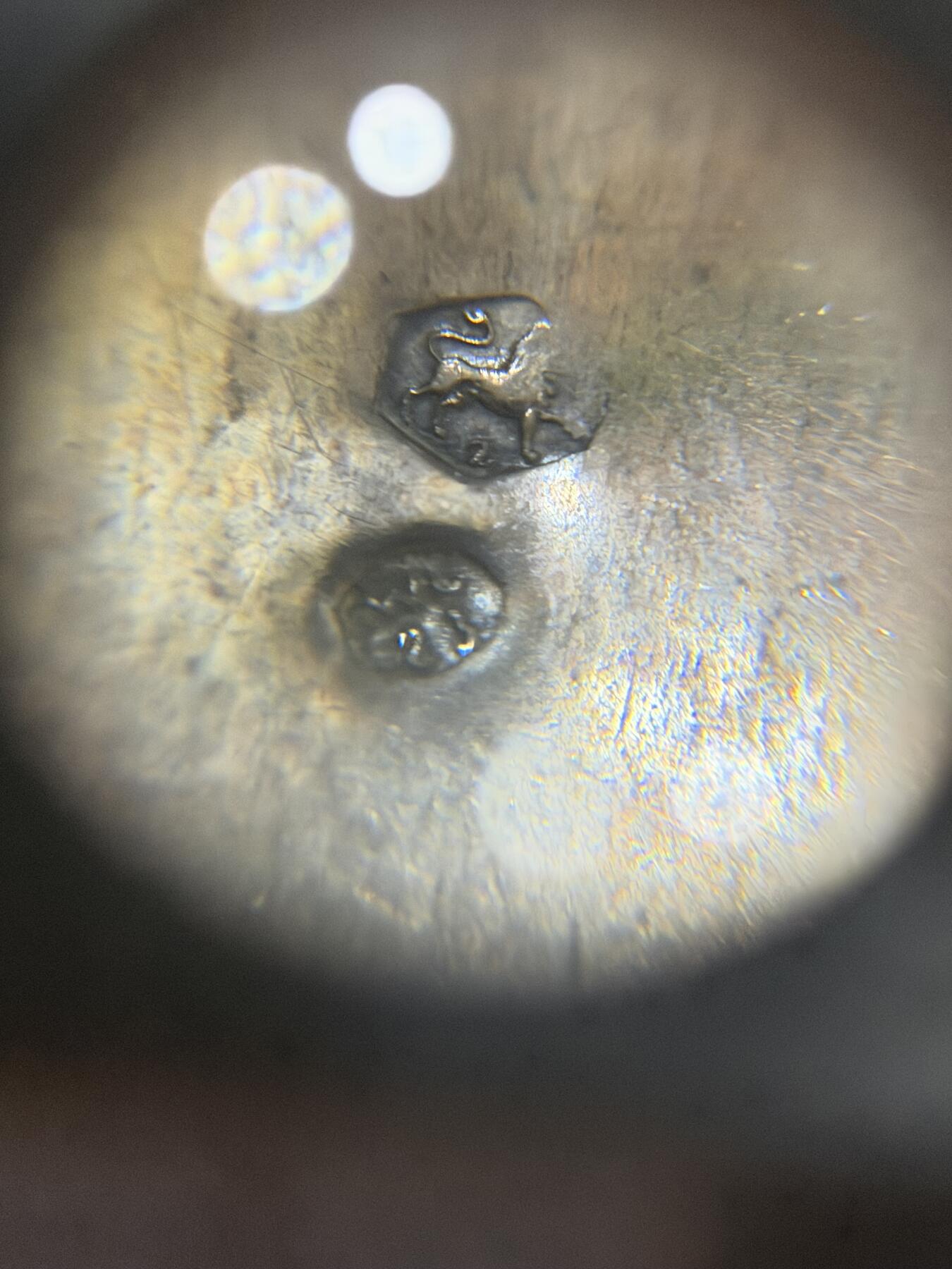 海外回流精品专场 法国回流19世纪银制牙膏盒（高：4.7cm，重：33.6g，有银标如图，不确定含银量）