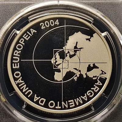 【全场包邮】纯粹捡漏拍511场 - 葡萄牙2004年8欧元欧盟东扩精制纪念银币【36毫米31.1克92.5%】
