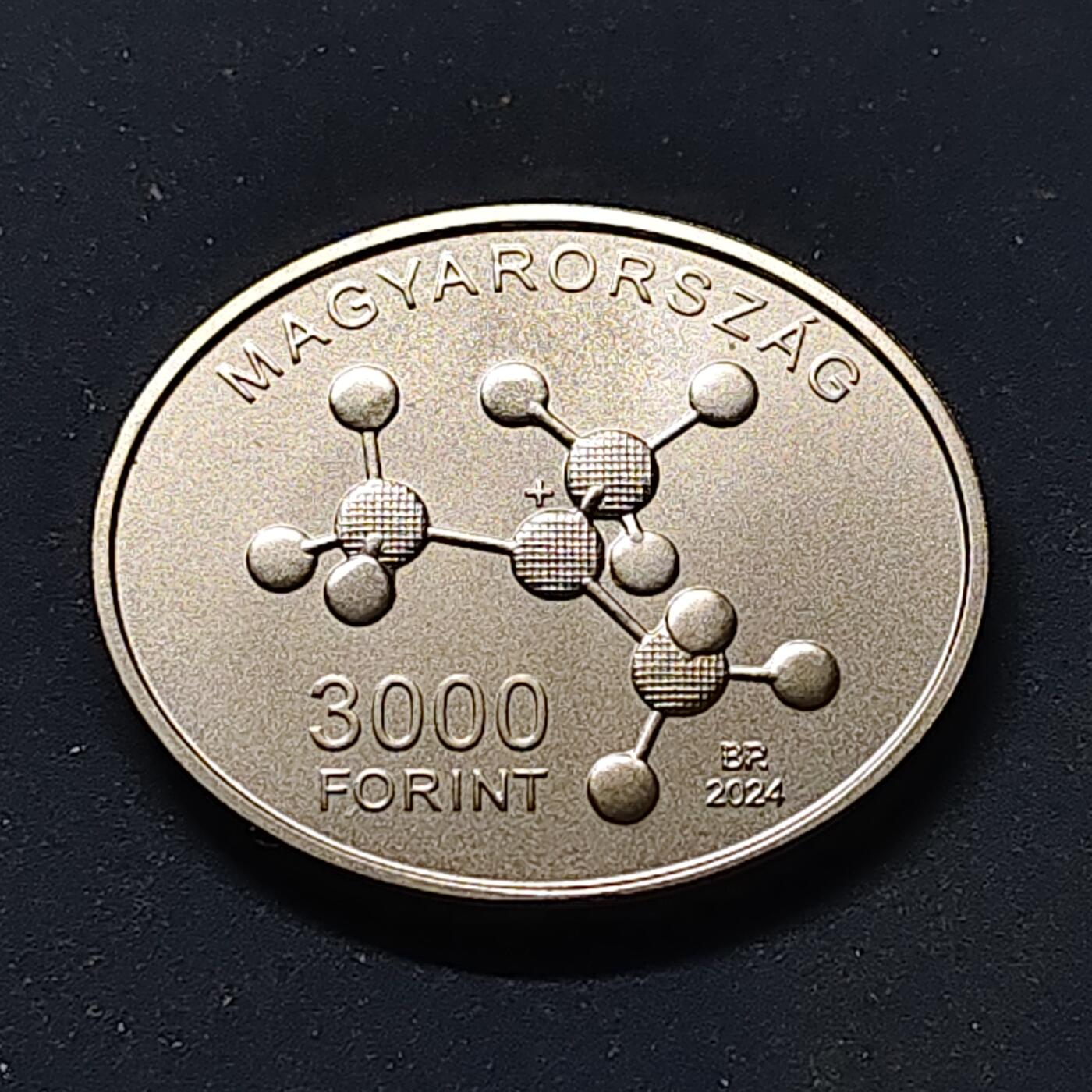 【全场包邮】纯粹捡漏拍511场 【少见】匈牙利2024年3000福林诺贝尔化学奖得主乔治·安德鲁·欧拉椭圆纪念币-量4000