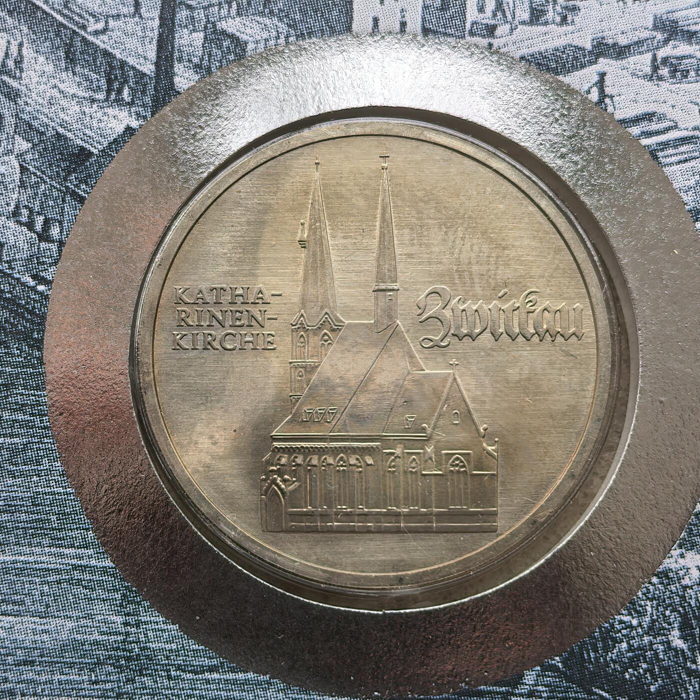 道一币馆币章第一百六十八场 邮币封 民主德国1989年托马斯·蒙泽诞辰500周年茨维考的凯瑟琳教堂5马克纪念币-1