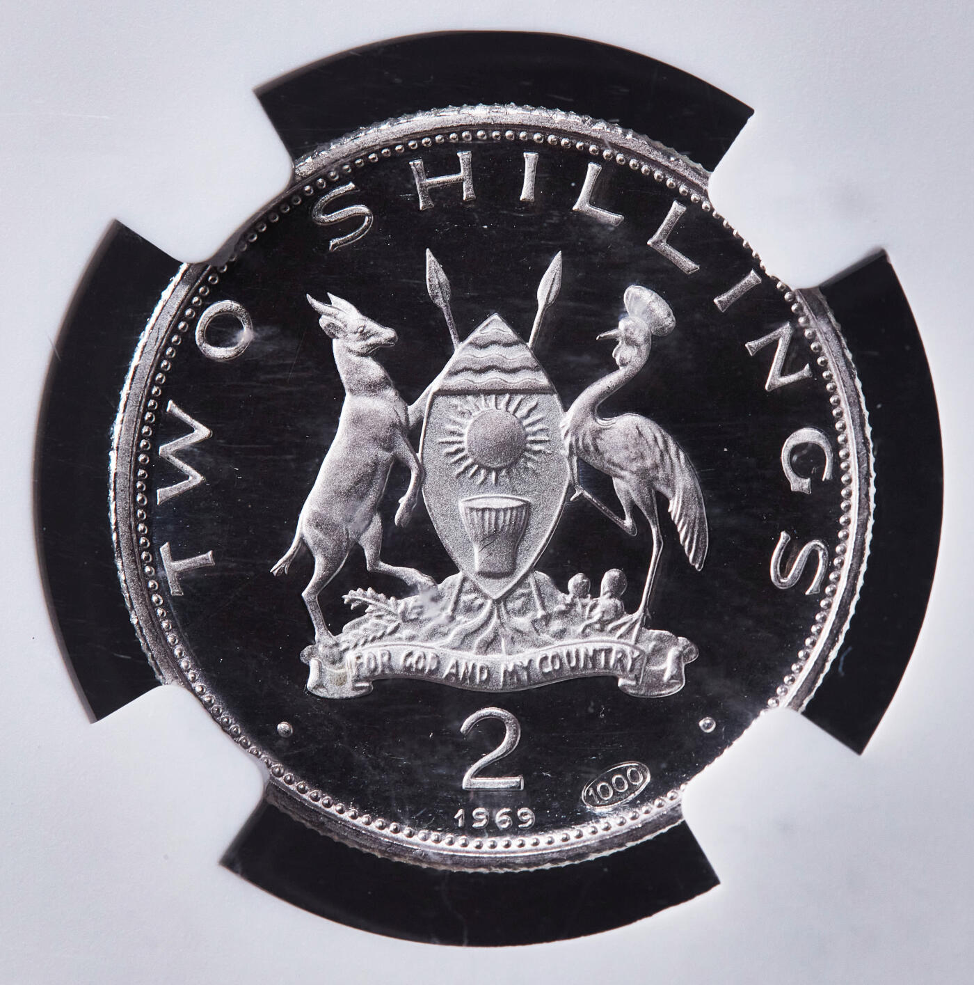 【俄甄集藏】2026年(049)03-18星期三 晚 19:30 全场包邮 乌干达1969年纪念教皇保罗六世访问2先令精制银币，NGC PF69UC，重4克，999银，发行量8170枚