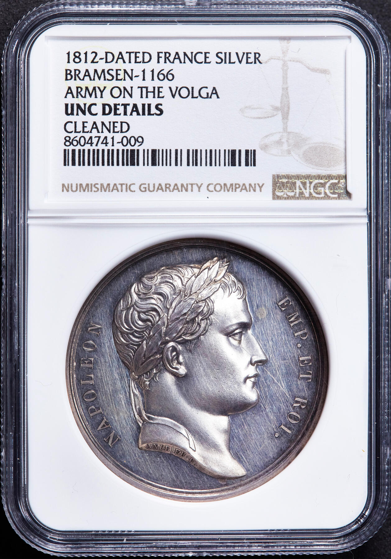 【俄甄集藏】2026年(049)03-18星期三 晚 19:30 全场包邮 法国1812年拿破仑帝国纪念法军横渡伏尔加河大银章，NGC UNCD，高浮雕，类精制底板，名誉品种