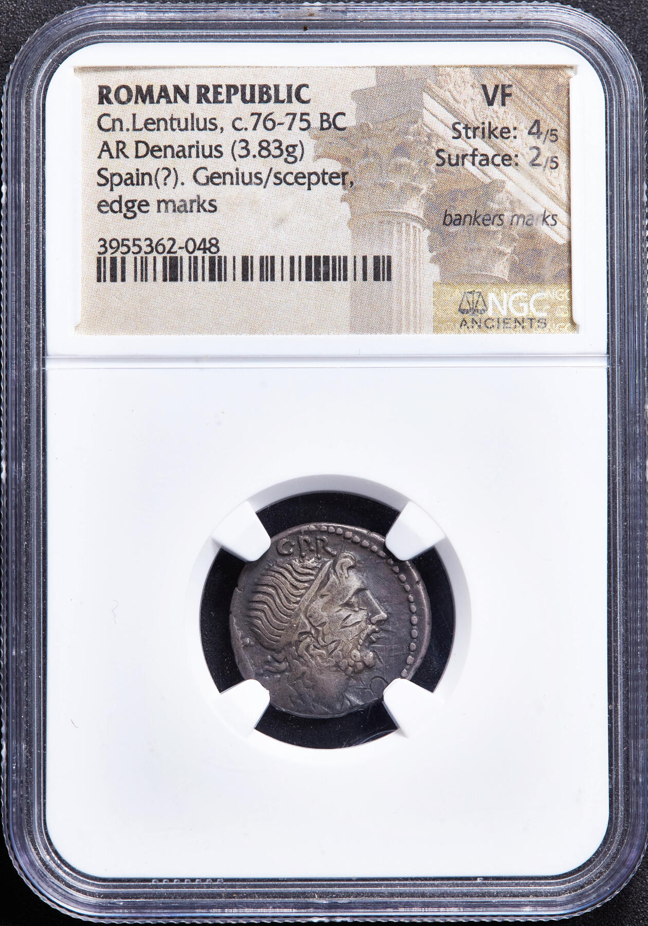 【俄甄集藏】2026年(049)03-18星期三 晚 19:30 全场包邮 古罗马共和国公元前76-前75年精力之神1第纳尔银币，NGC VF (Str4/5, Sur2/5)，发行于西班牙地区，正面精力之神束发带面右像，后方有一柄权杖，上方有“致罗马人民的保护神”的铭文缩写 “G.P.R”，背面左边权杖右边船舵中间地球，两侧币文EX.SC意为受元老院授权，下方制币官与财务官姓名缩写，少见品种，极美品，收藏匣老包浆