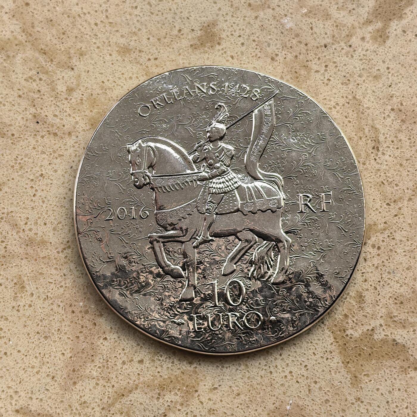 道一币馆币章第一百六十八场 原盒证 法国2016年历史上的女英雄-圣女贞德10欧元复古银币 22.2g 900s 5000