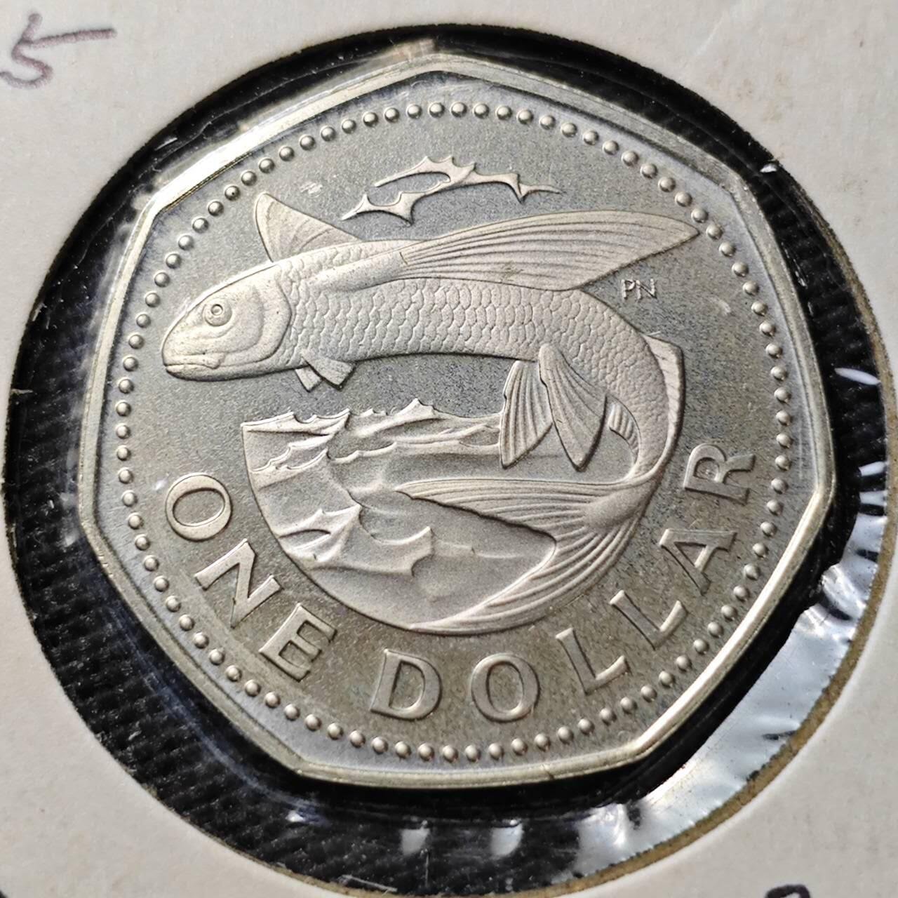 KK钱币收藏小铺   第405期 2月预留时间 周末发货 1973巴巴多斯1元 精制币