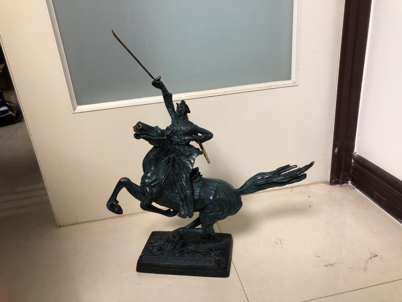 骑兵纪念巴忠文作品