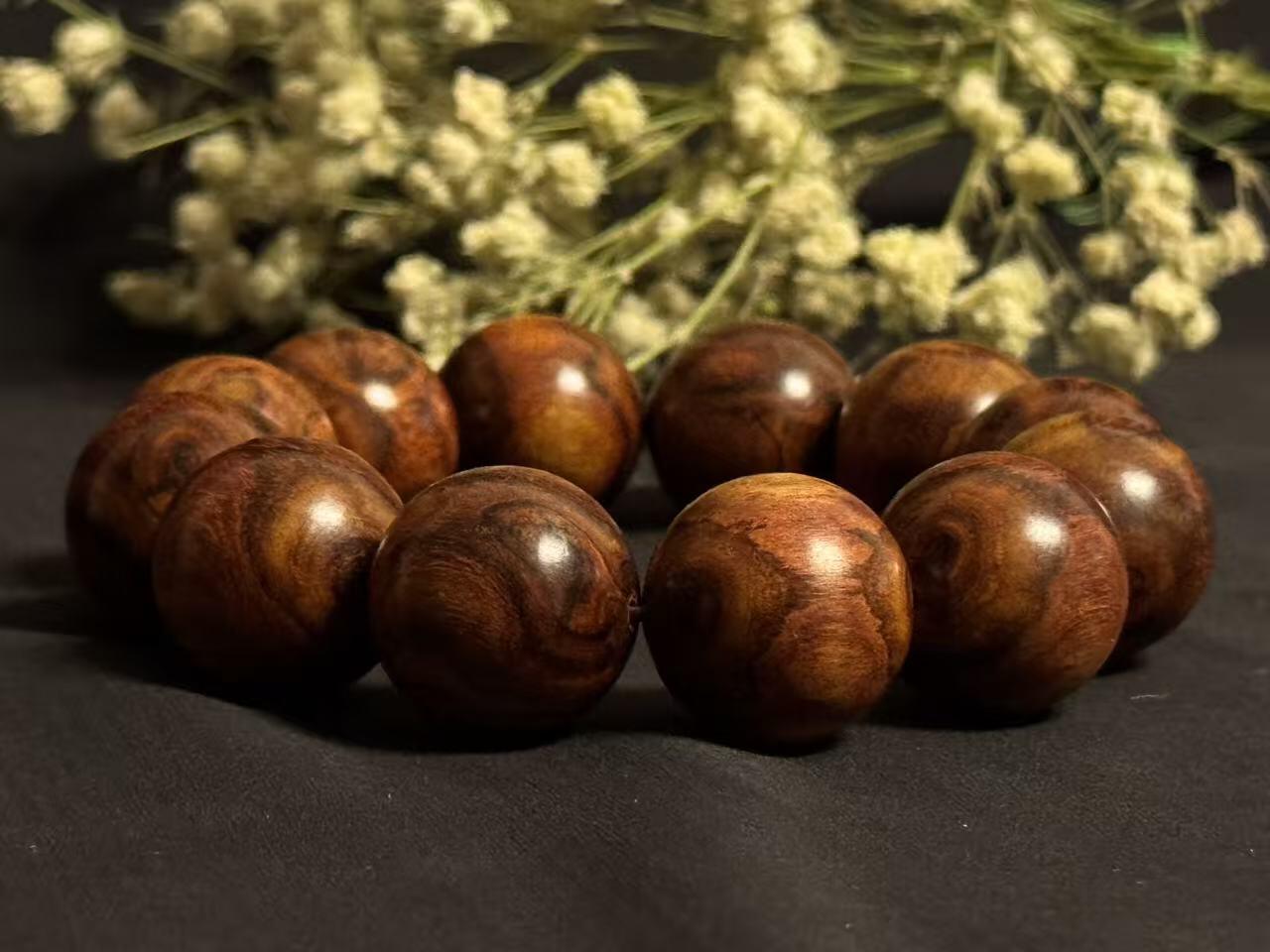 零元拍：鬼脸花纹海南黄花梨手串2.0