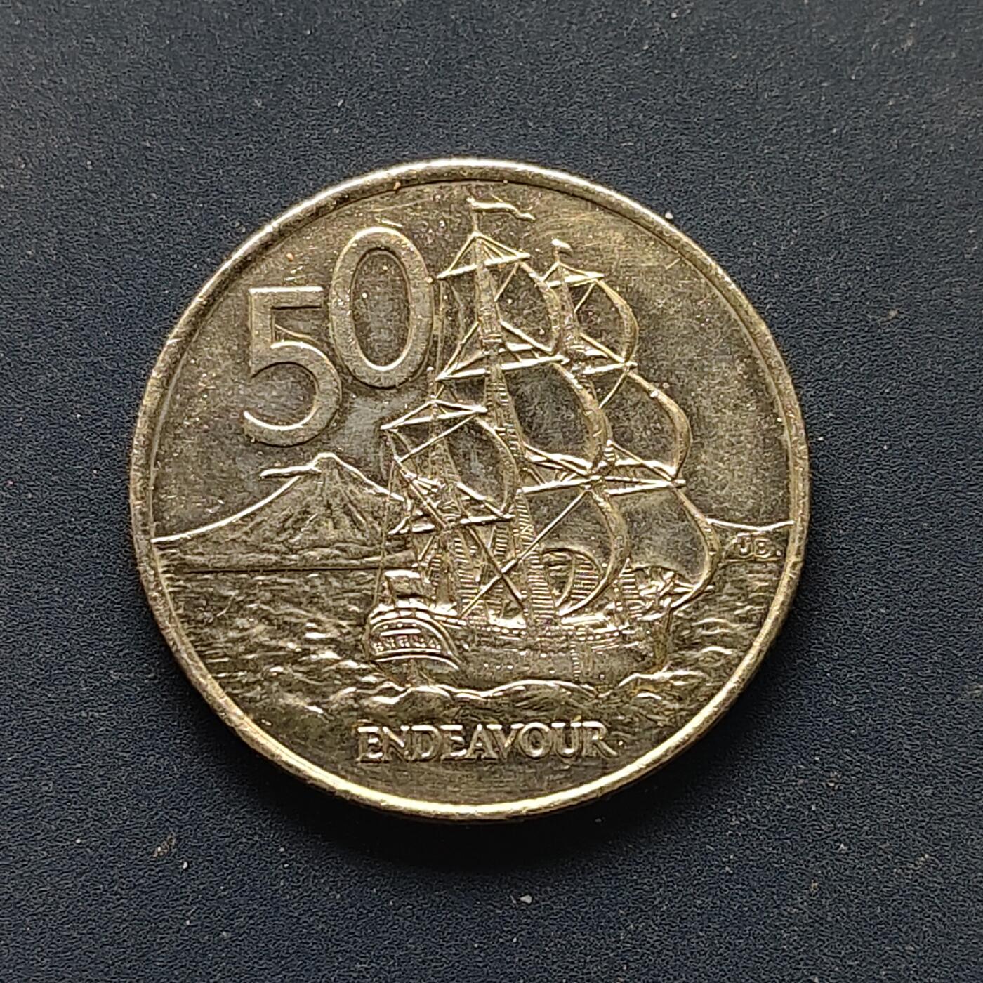 【全场包邮】纯粹捡漏拍510场 新西兰2001年50分奋进号