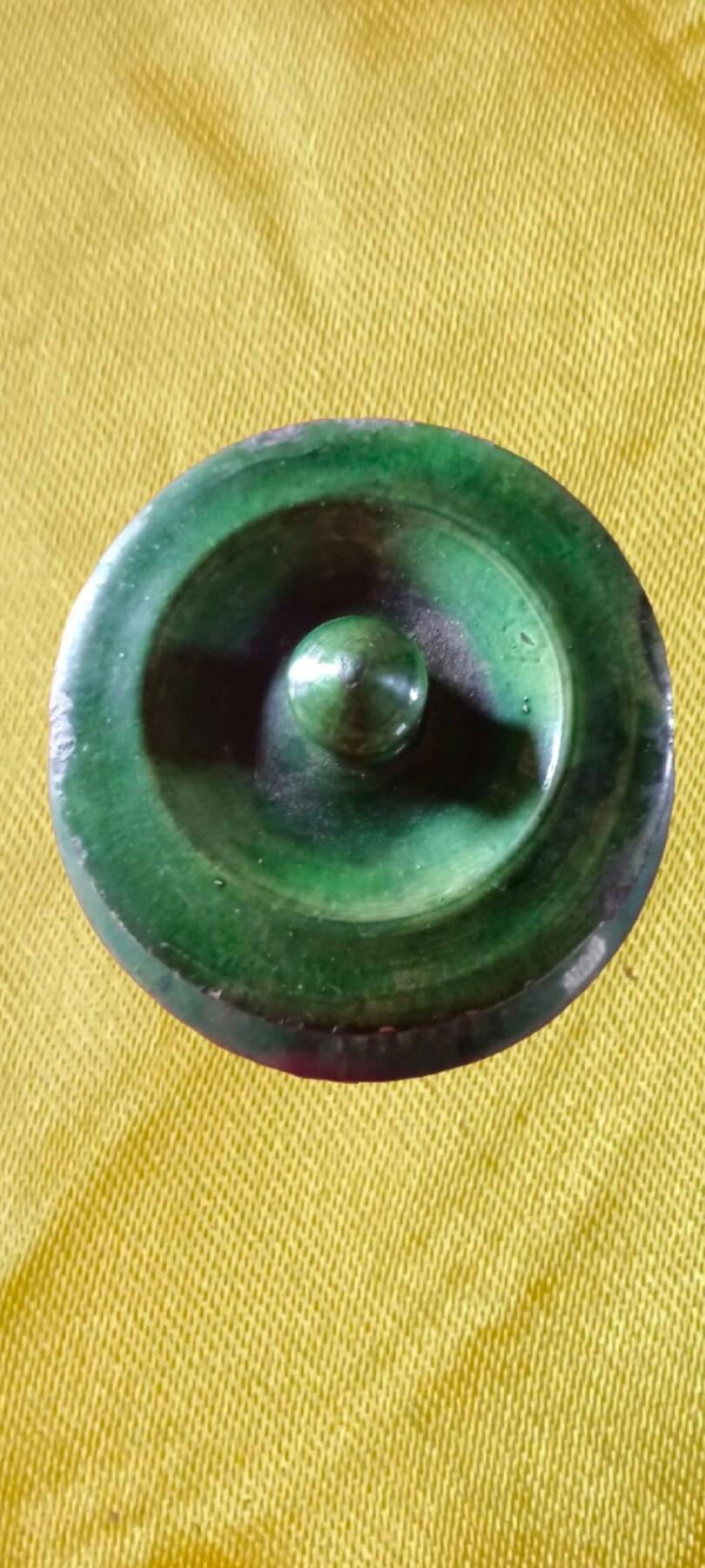 晚清绿釉盖罐子